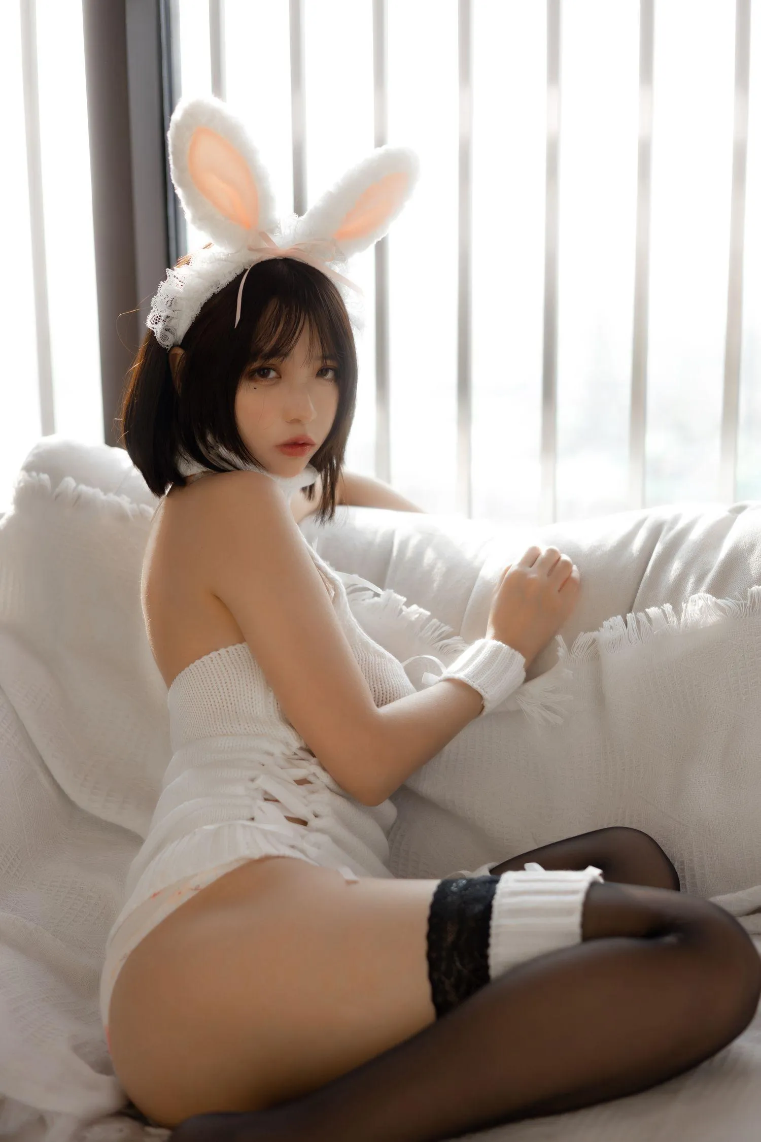 疯猫ss – NO.80 白毛衣 自拍 [40P]插图5