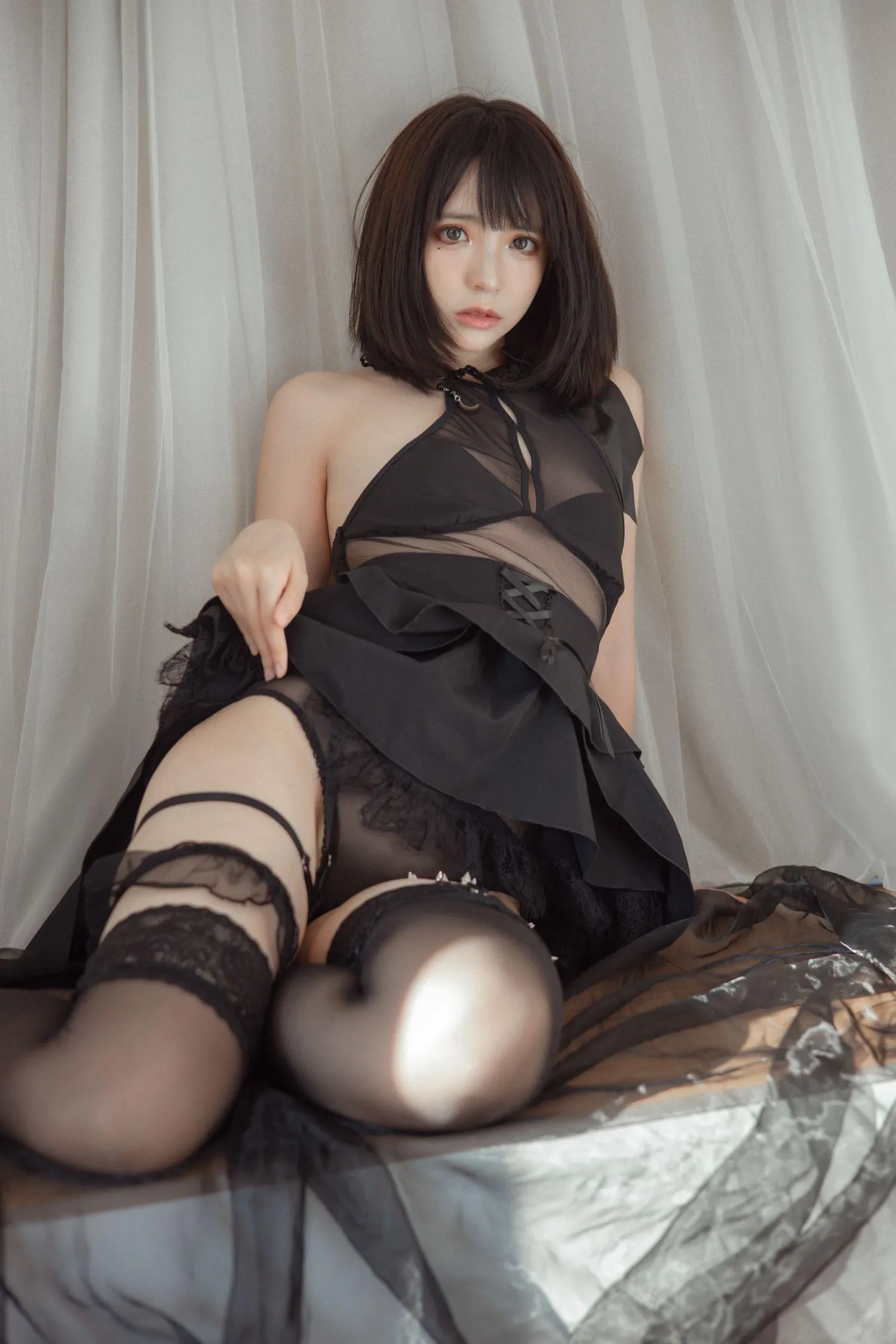 疯猫ss – NO.81 民宿黑裙 [40P]插图5