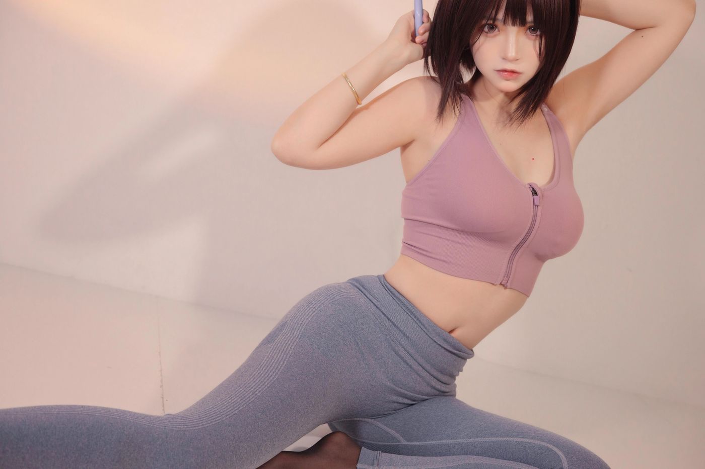 疯猫ss – NO.98 白色情人节福袋 运动衣 [40P]插图1