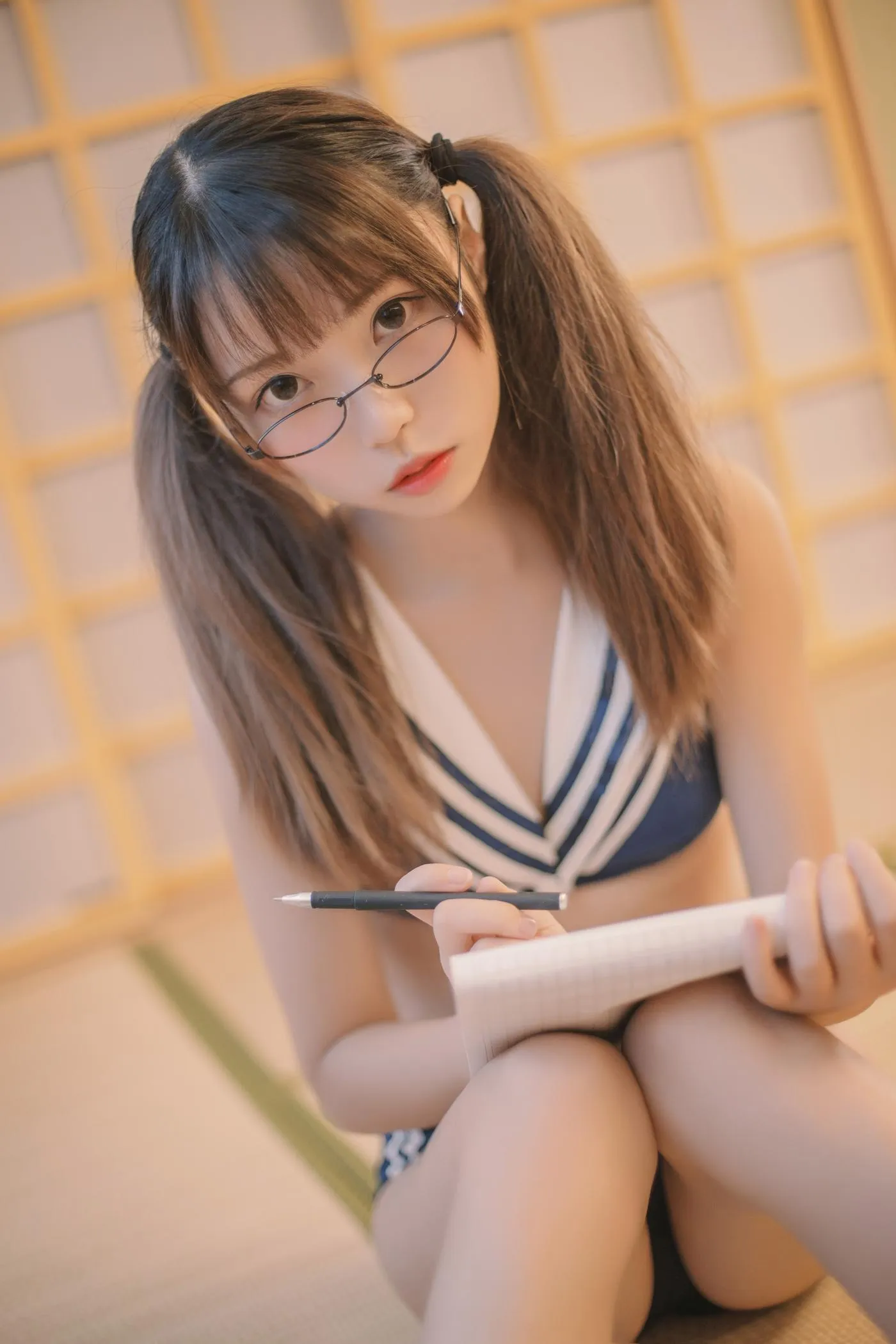 白易子教主 – NO.29 蓝白泳装 [22P]插图1