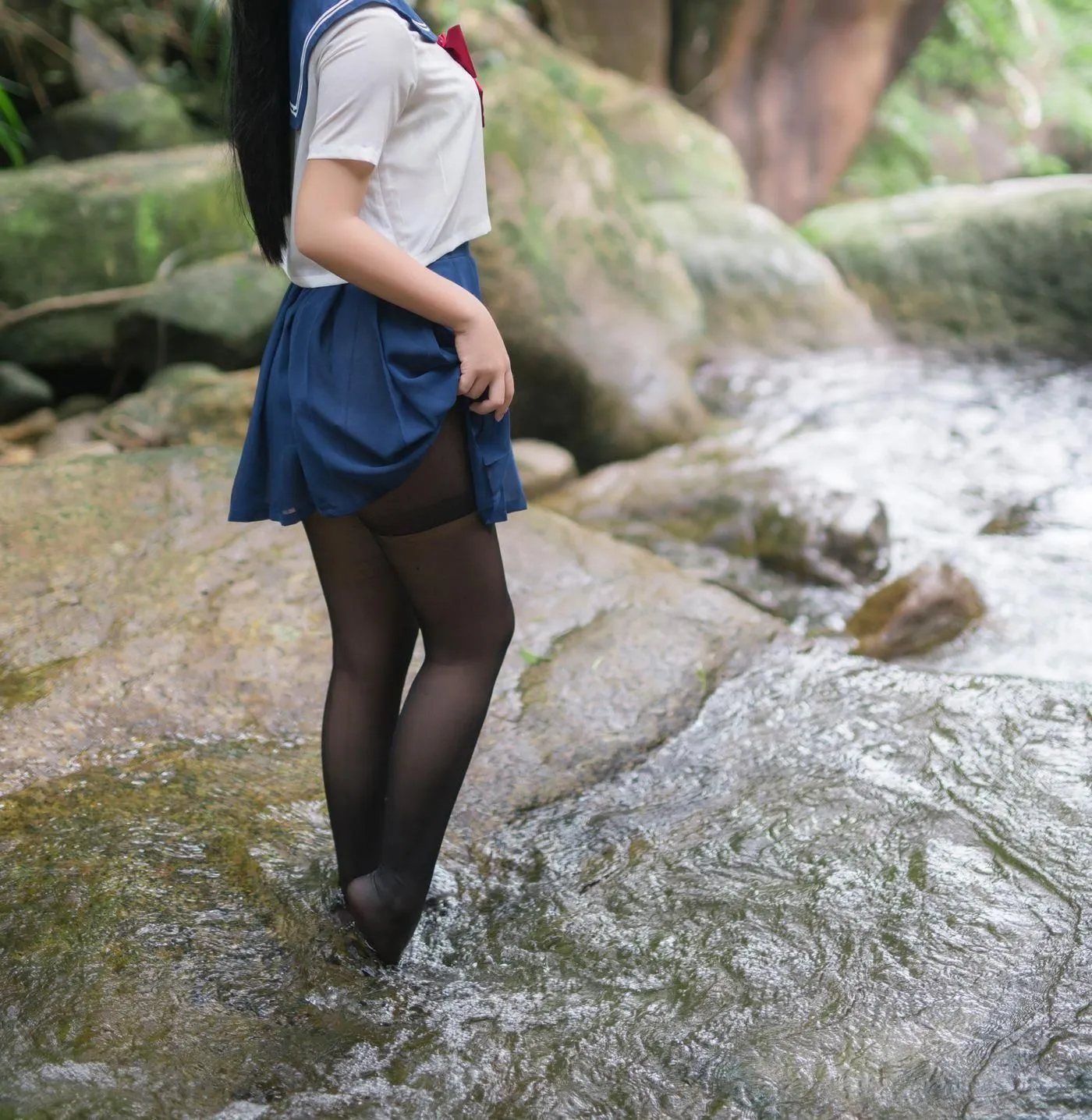 白烨 – NO.05 湿身JK-图片 [98P]插图