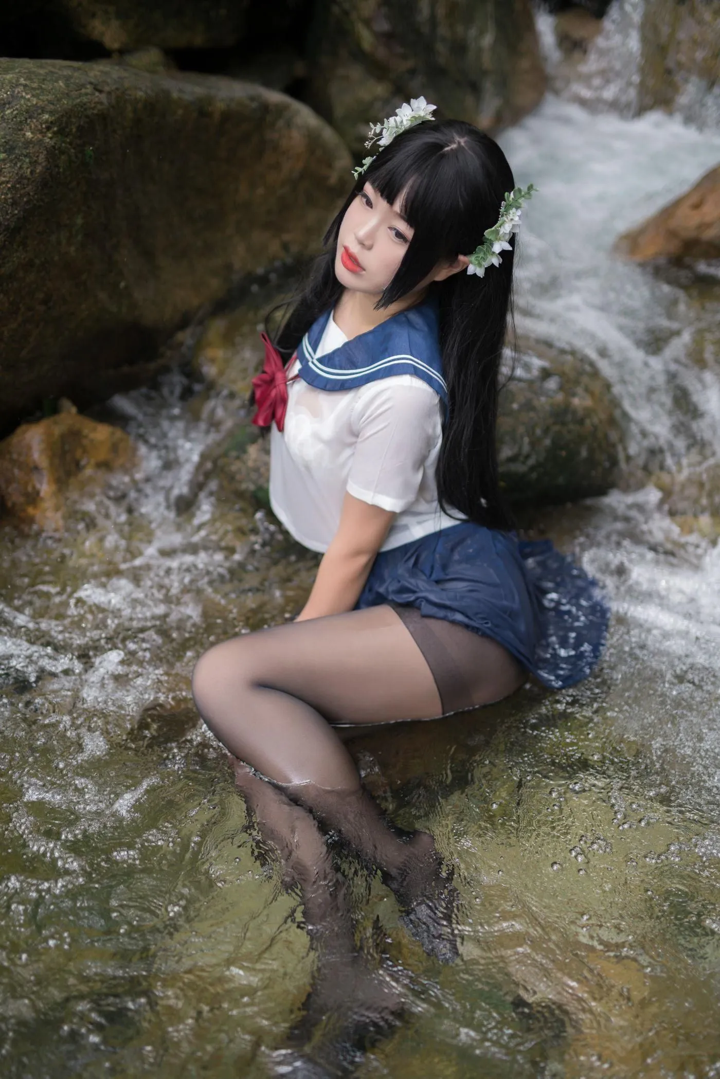 白烨 – NO.05 湿身JK-图片 [98P]插图3