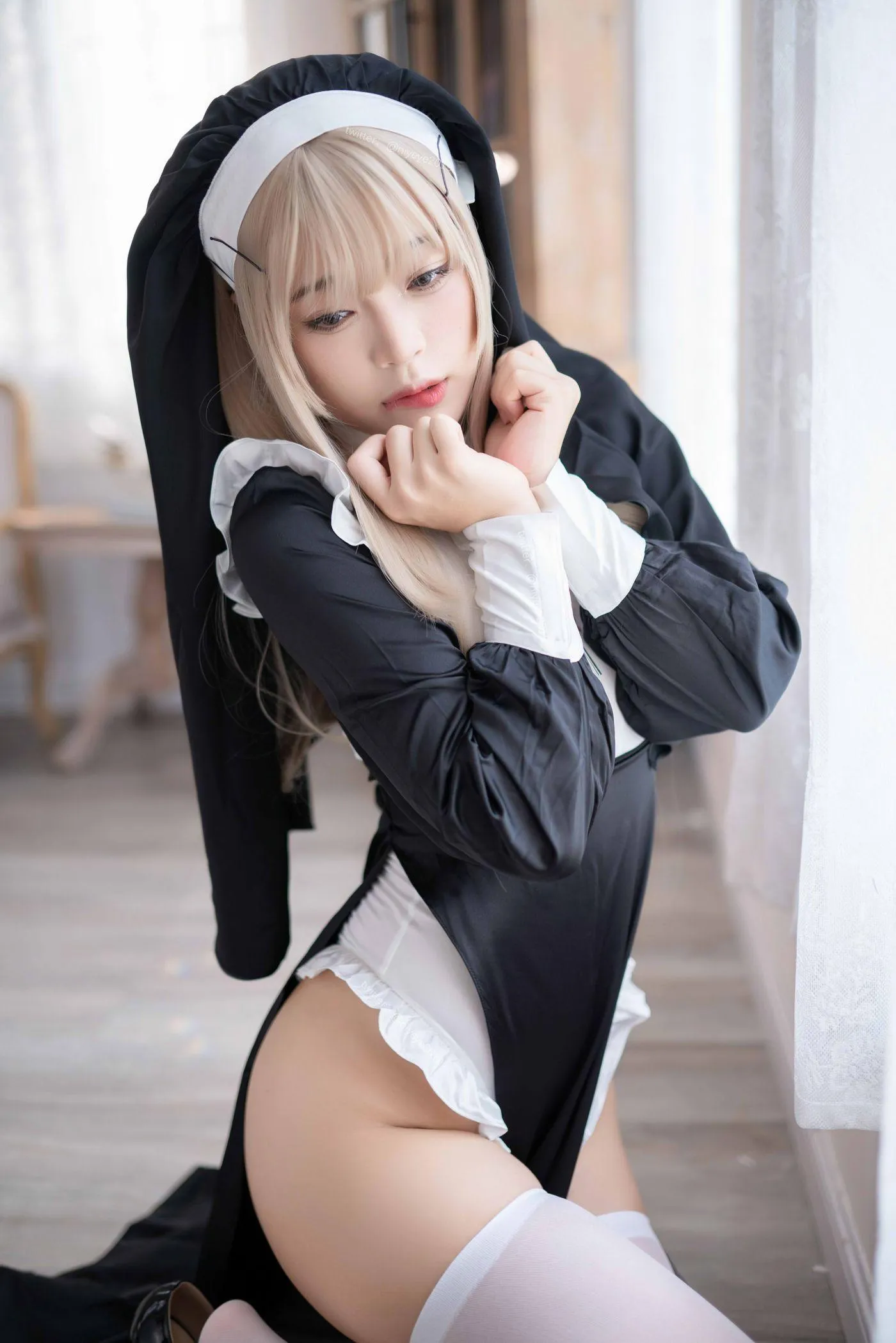 白烨 – NO.43 被xx的修女 [77P]插图