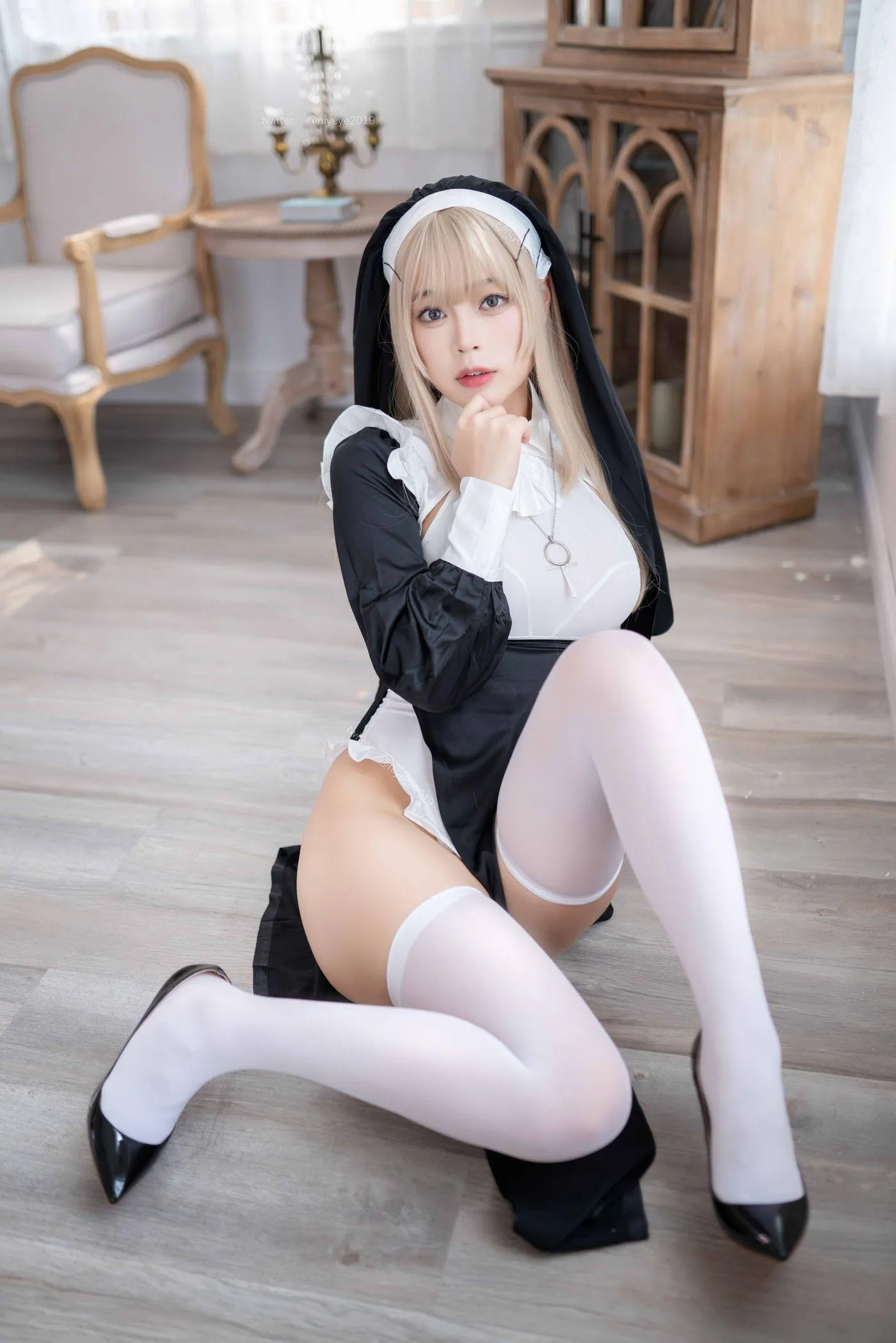 白烨 – NO.43 被xx的修女 [77P]插图2