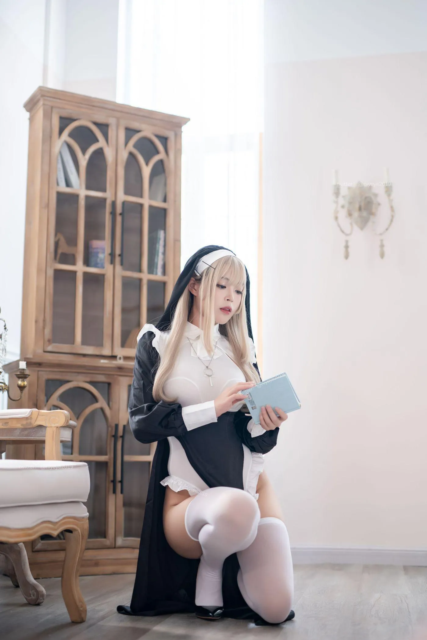 白烨 – NO.43 被xx的修女 [77P]插图2