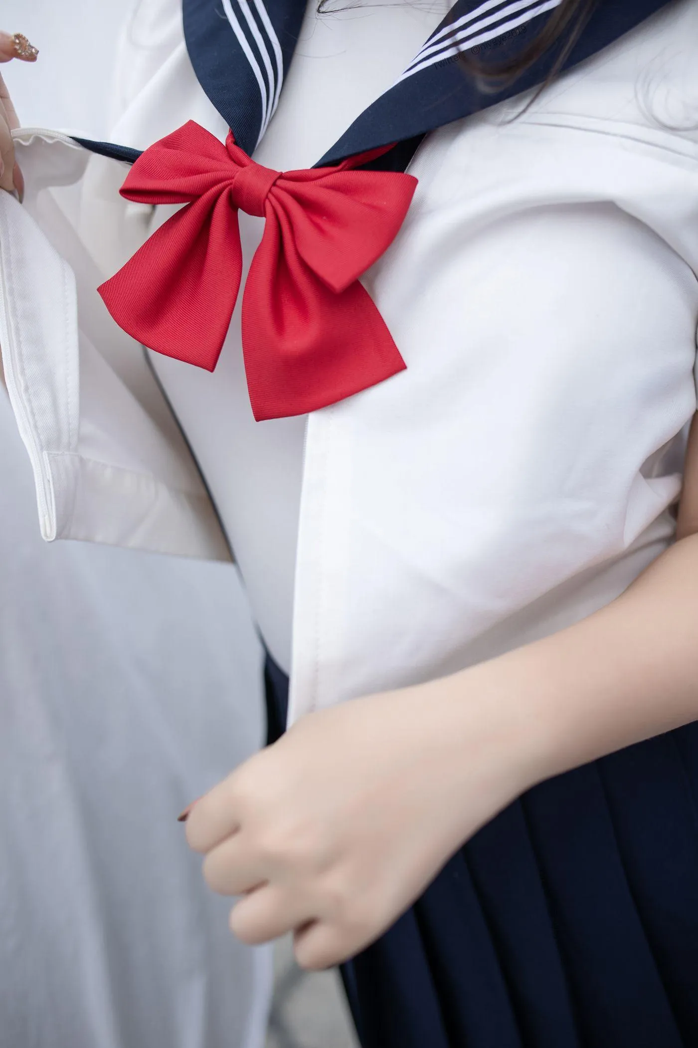 白烨烨 – NO.47 魅惑狼姐姐-室外 [63P]插图5