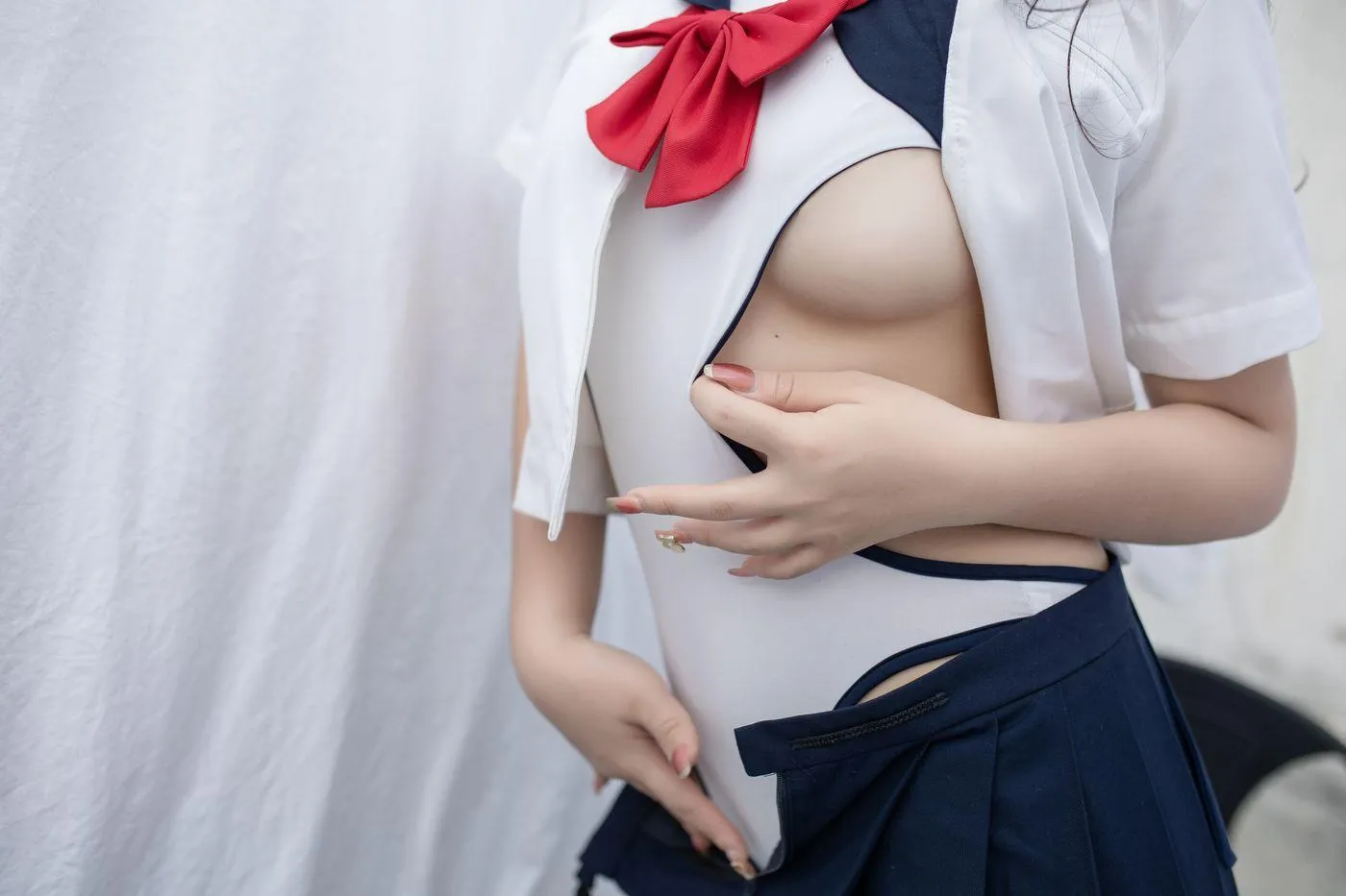 白烨烨 – NO.47 魅惑狼姐姐-室外 [63P]插图6
