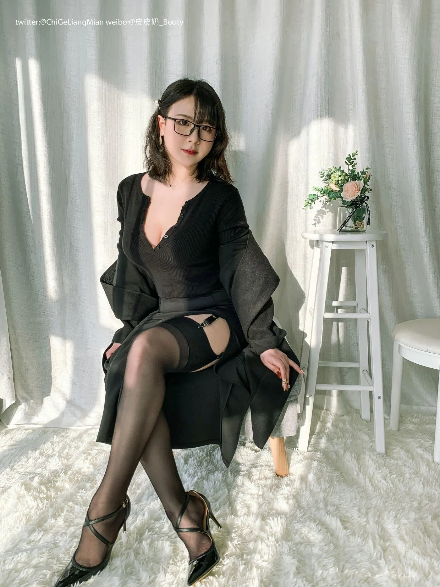 皮皮奶可可爱了啦 – NO.26 黑色高岭OL [120P]插图5