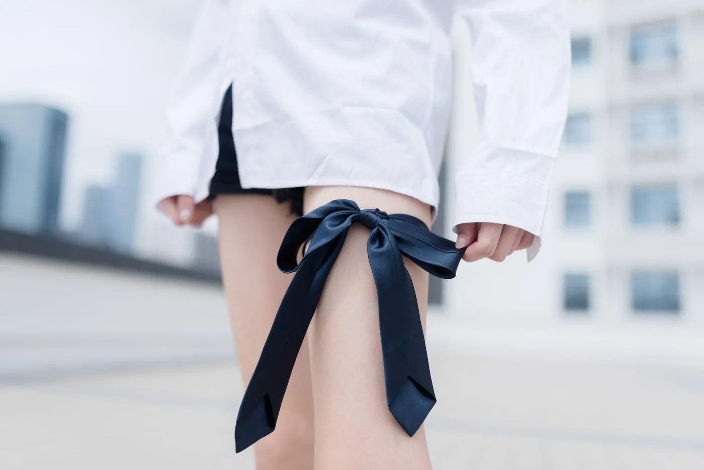 祖木子 – 裸脚白衬衫 · 足控福利 [46P]插图1
