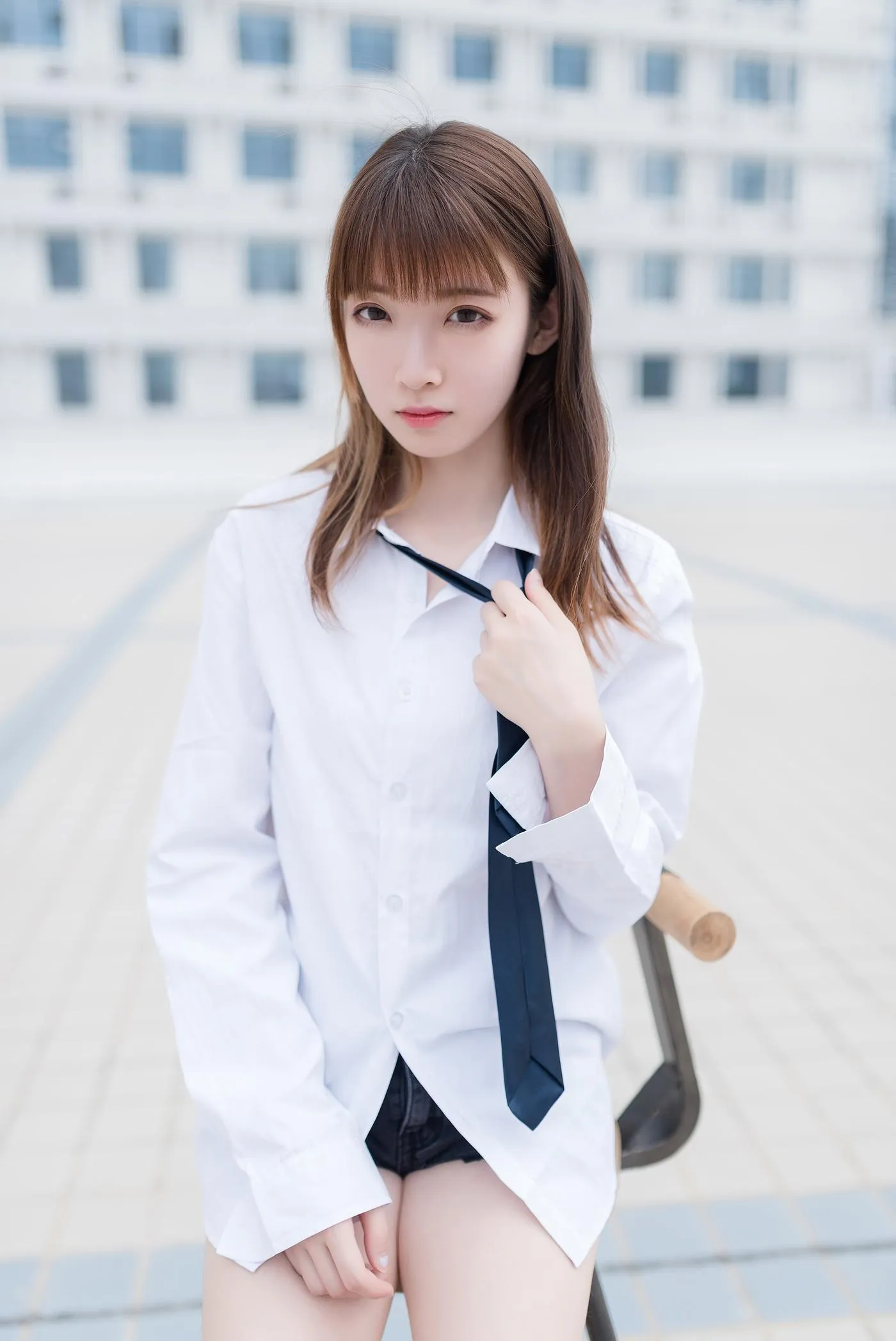祖木子 – 裸脚白衬衫 · 足控福利 [46P]插图1
