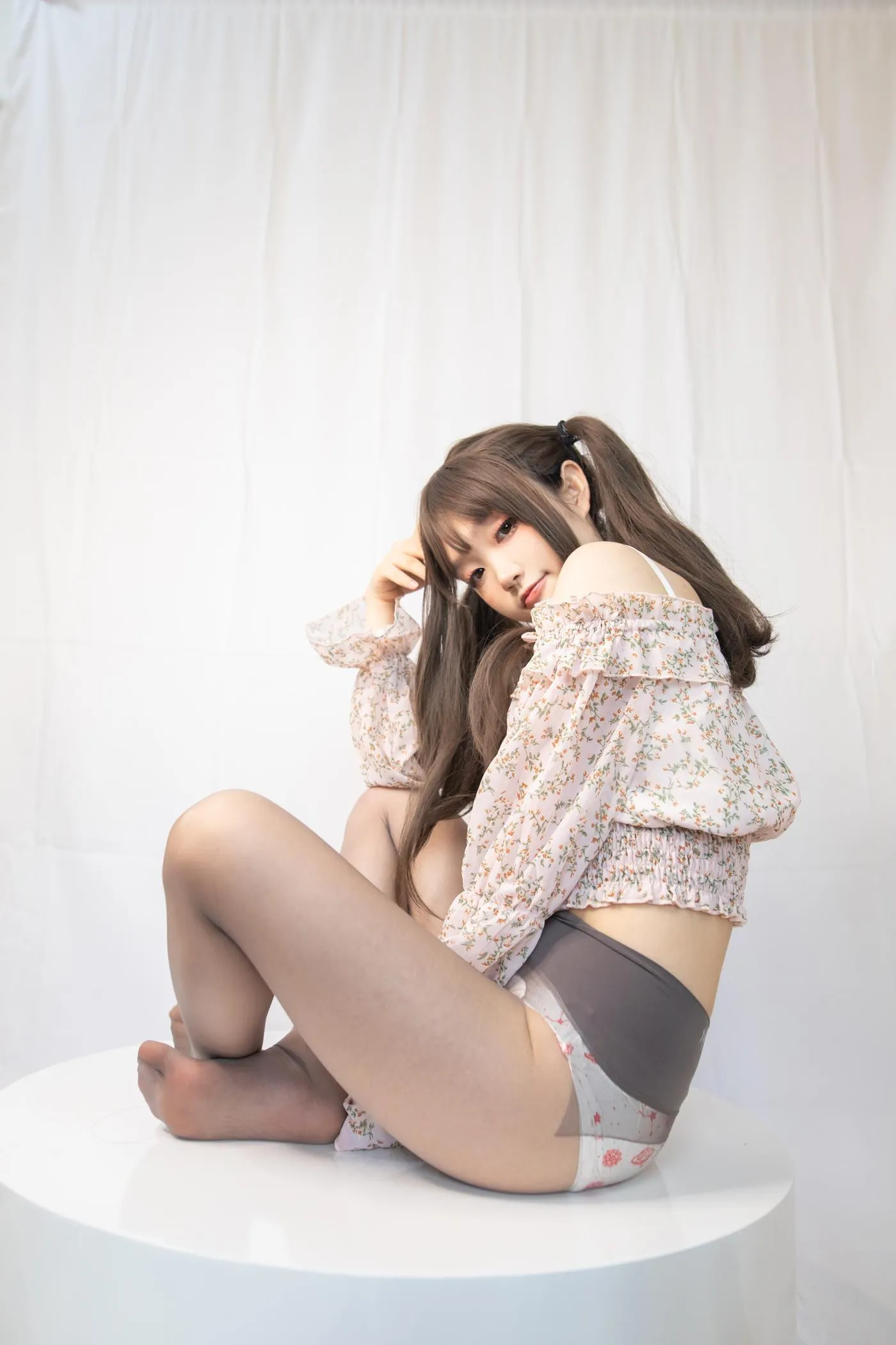 神沢永莉 – NO.03 缠玛瑙灰 象牙白 [45P]插图3