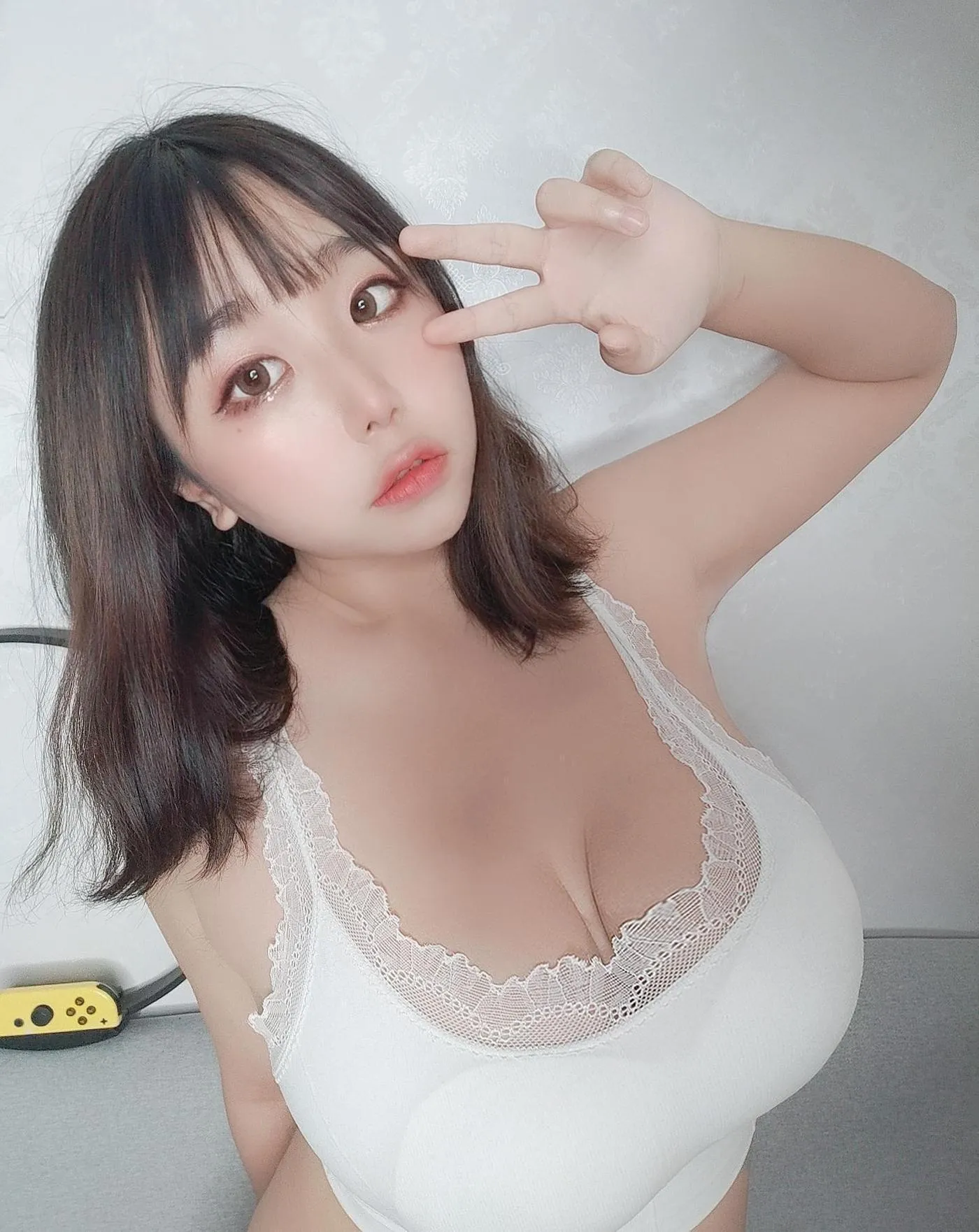 穆零Mu0 – NO.31 自拍散图 [47P]插图