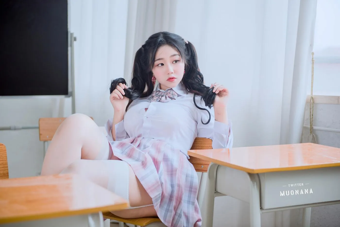 穆零Mu0 – VOL.18 老师 X生-vol18 [101P]插图2