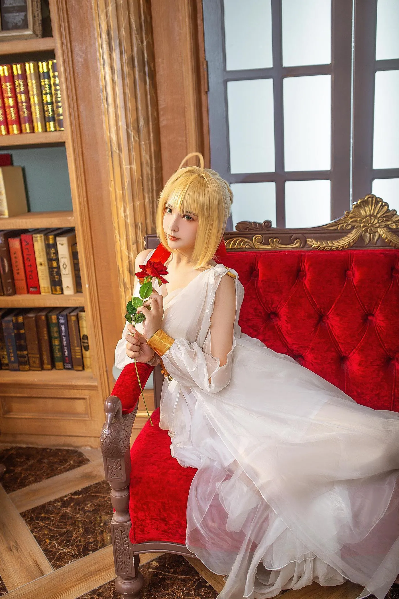 绫Aya – NO.04 FATE尼禄睡衣c [12P]插图6
