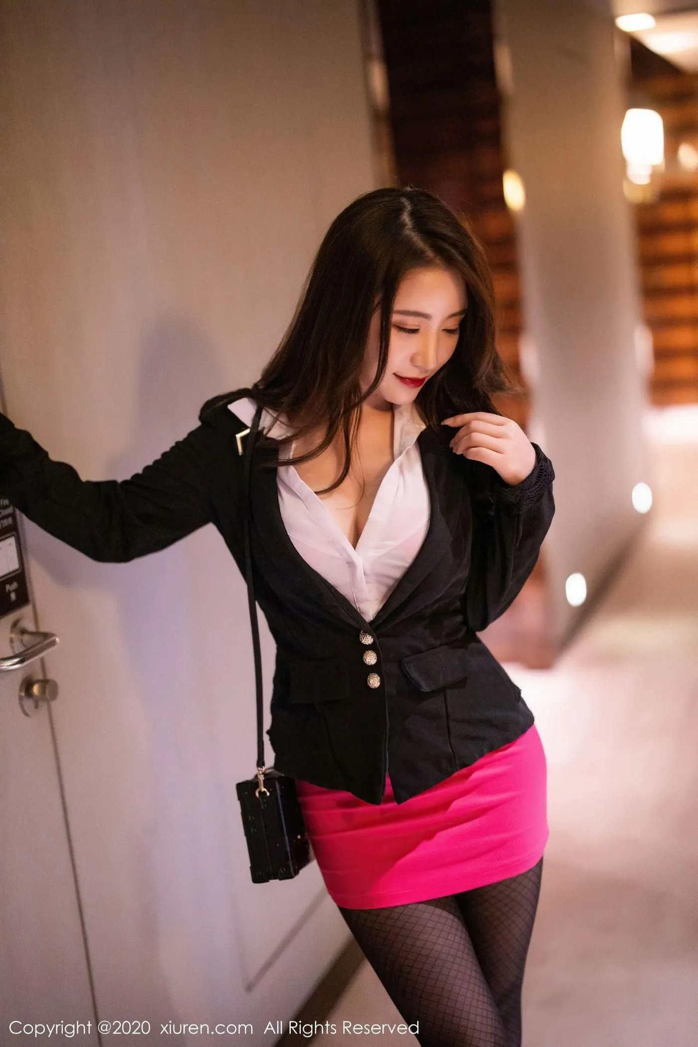 [XIUREN秀人网] 2020.09.10 VOL.2553 绯月樱-Cherry [81P]插图2