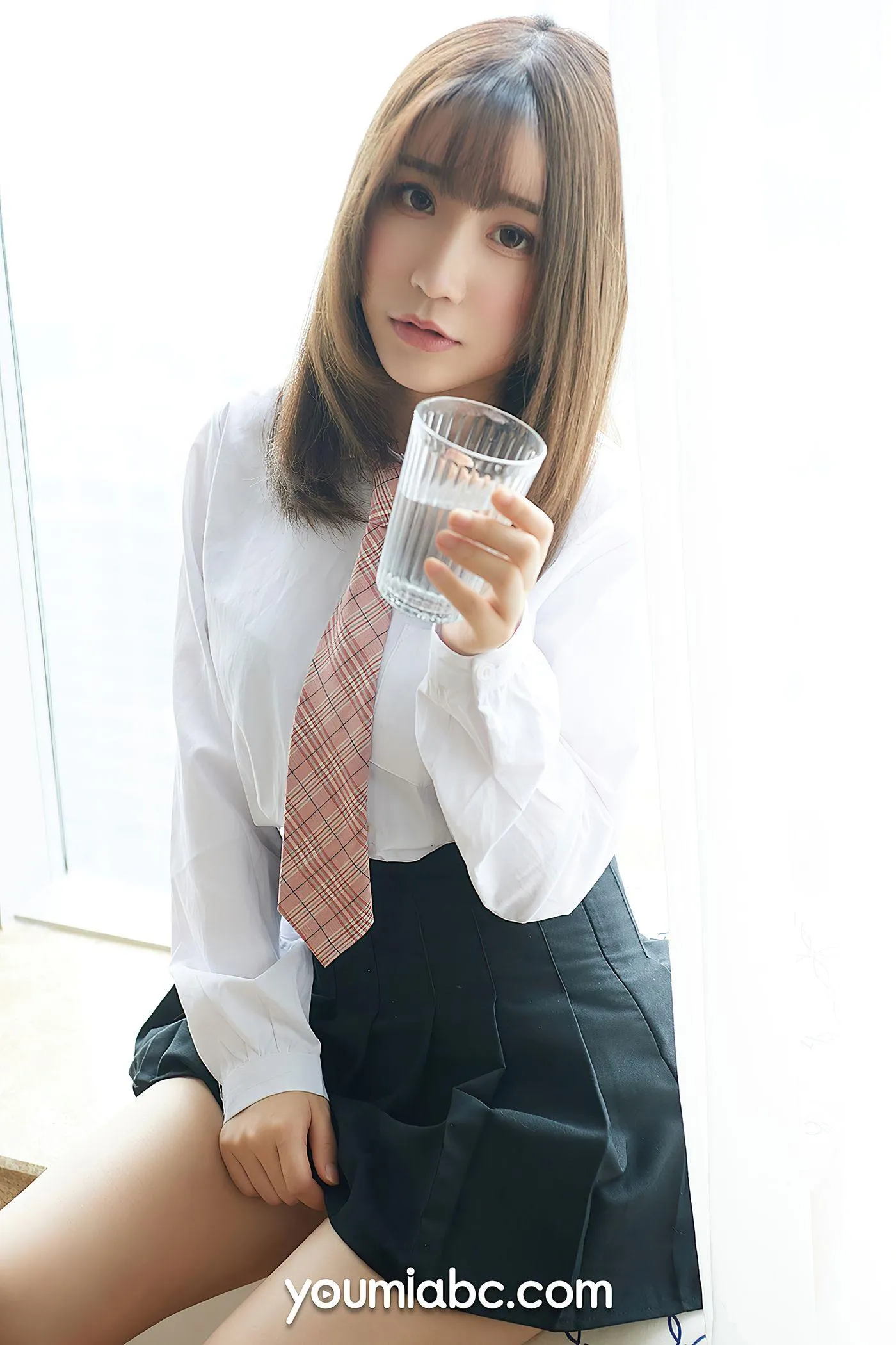 [YouMi尤蜜] 2020.05.03 -学生妹の制服诱惑 绯月樱-Cherry [50P]插图6