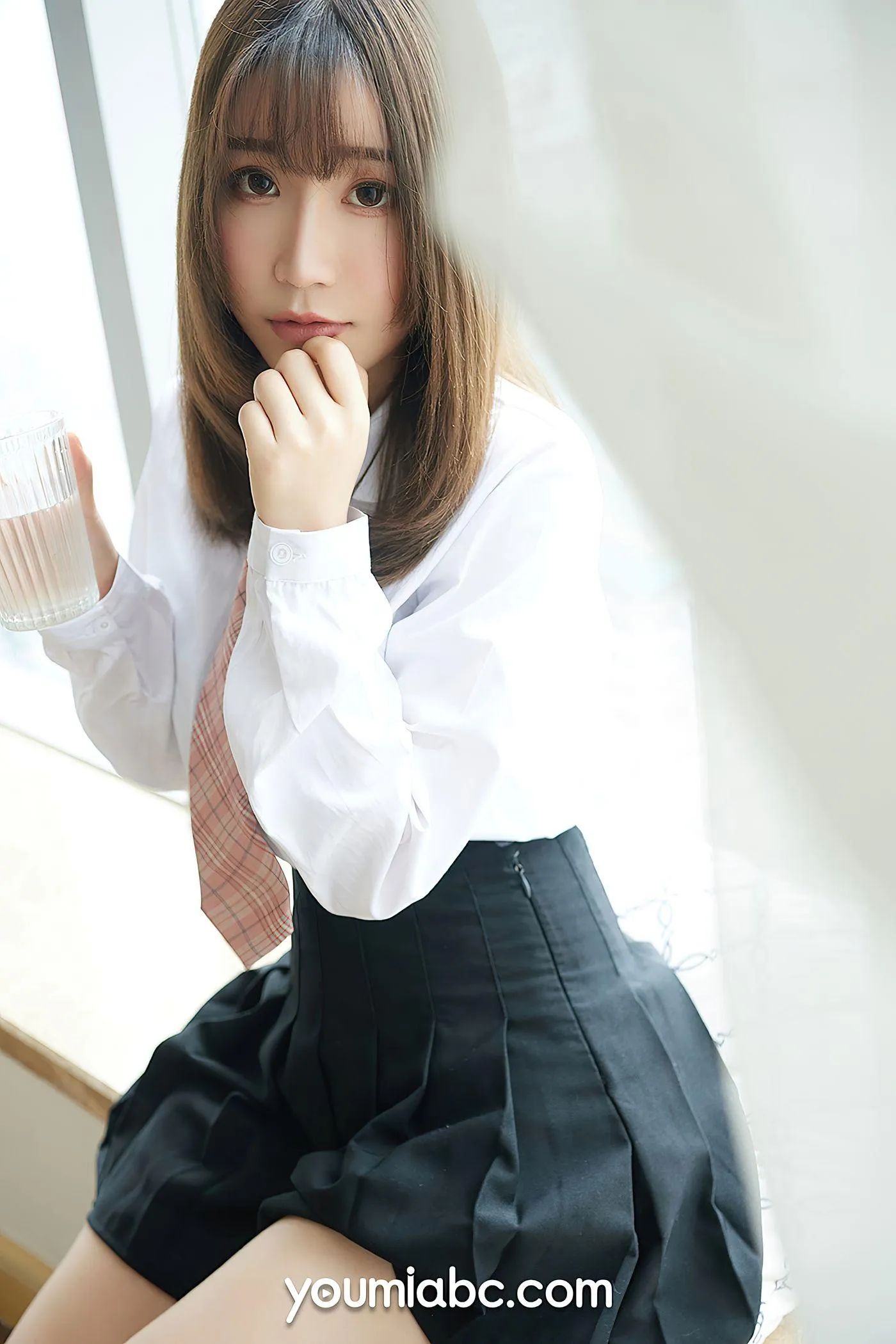 [YouMi尤蜜] 2020.05.03 -学生妹の制服诱惑 绯月樱-Cherry [50P]插图7