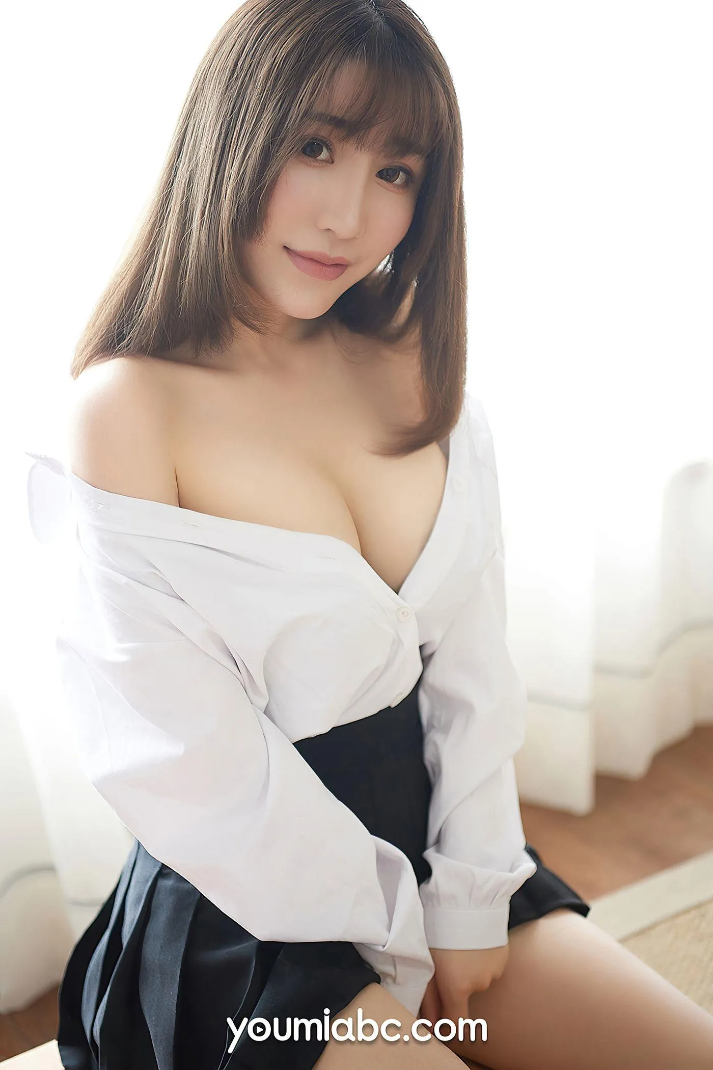 [YouMi尤蜜] 2020.05.03 -学生妹の制服诱惑 绯月樱-Cherry [50P]插图4
