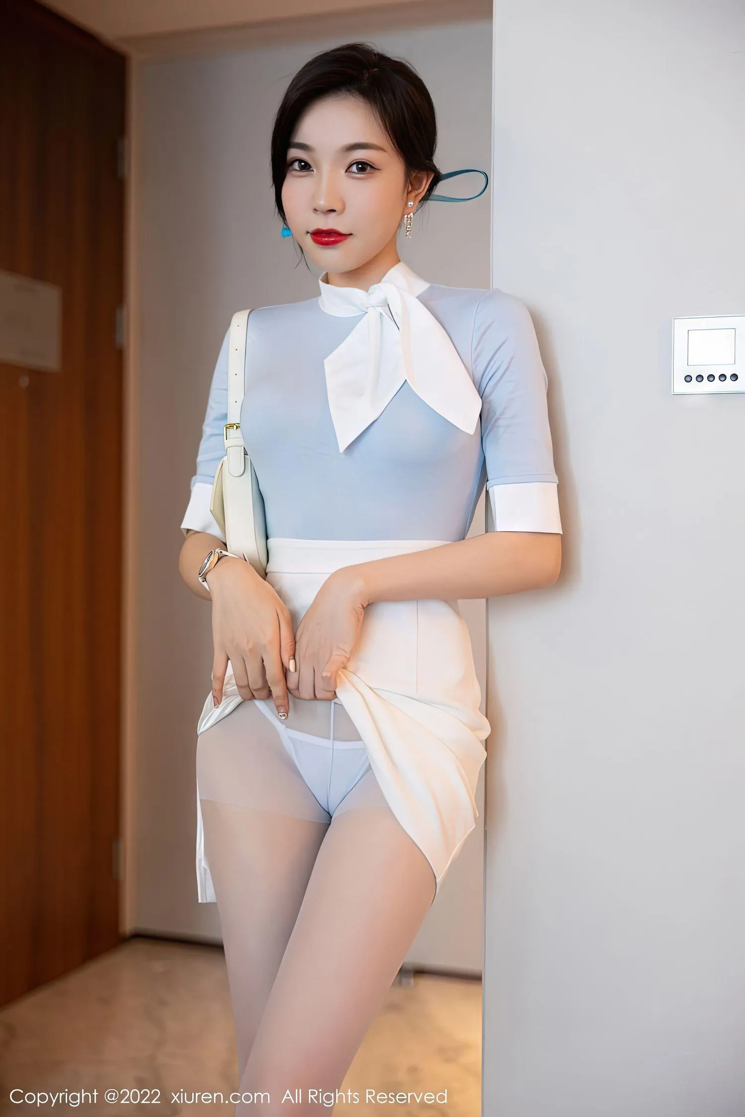 [XIUREN秀人网] 2022.09.26 NO.5643 徐莉芝Booty [86P]插图1
