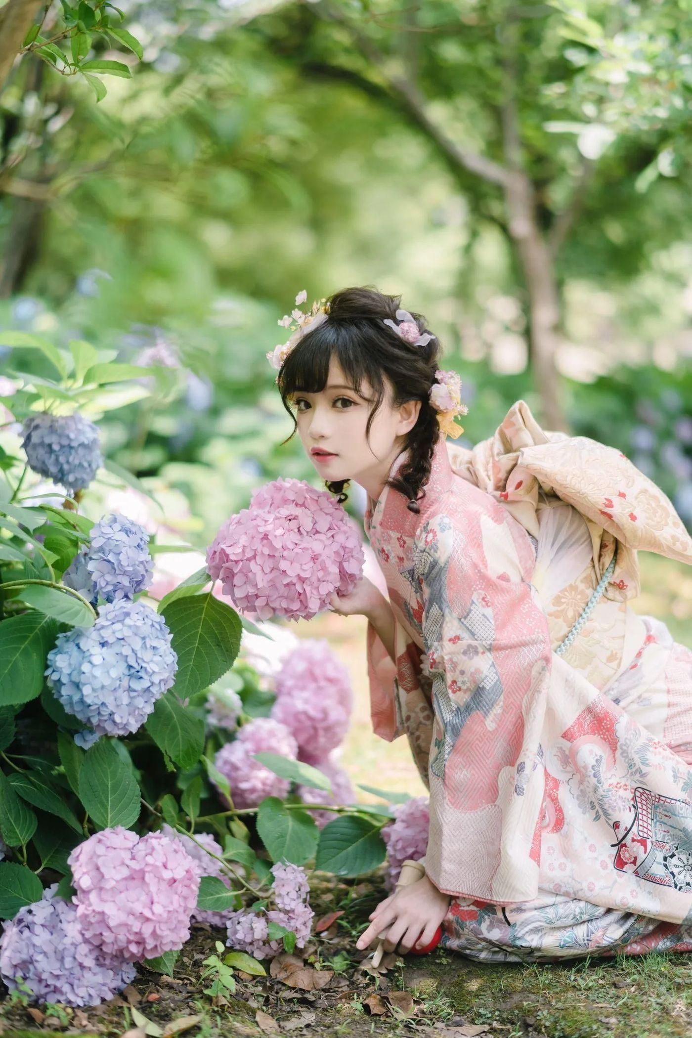 花柒Hana – NO.08 绣球花和服 [18P]插图6