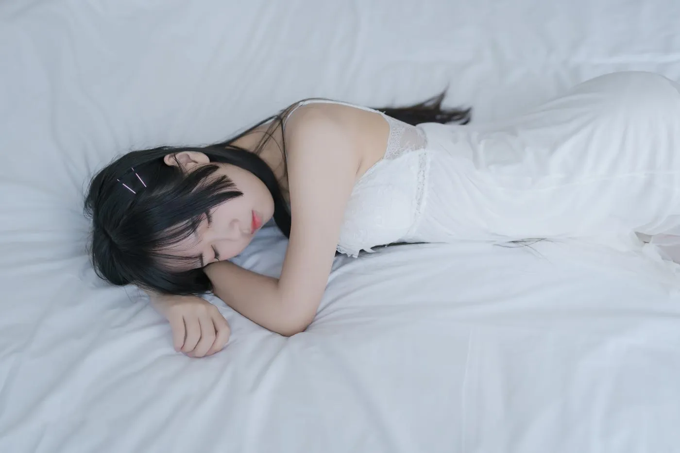 萌芽儿o0 – NO.01 白色私房 [44P]插图1