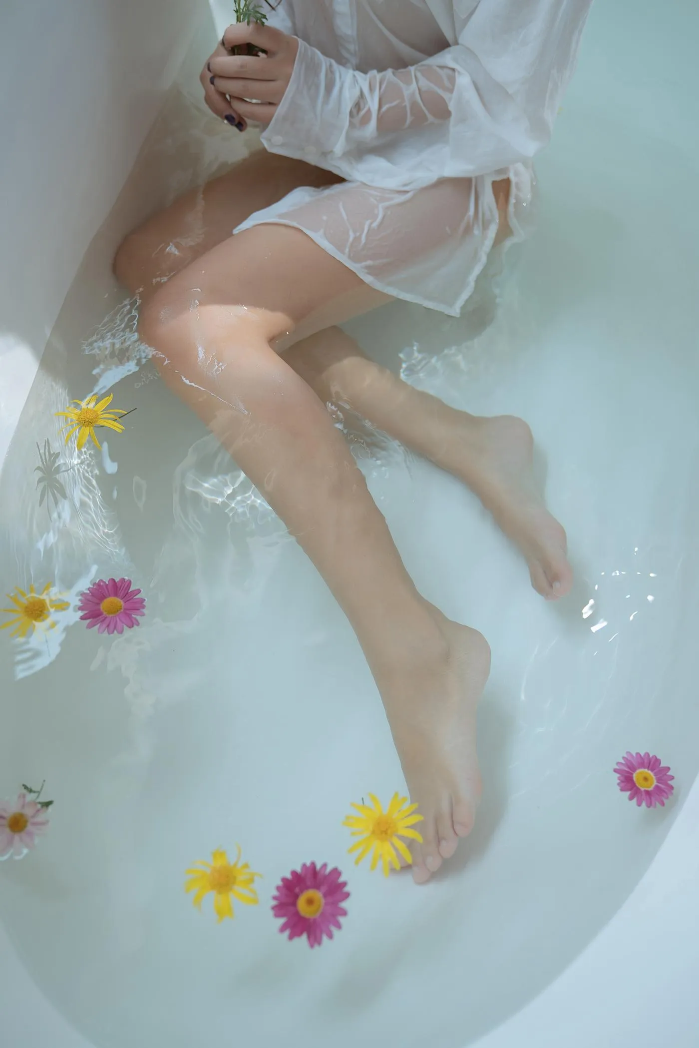 萌芽儿o0 – NO.09 浴缸 [72P]插图