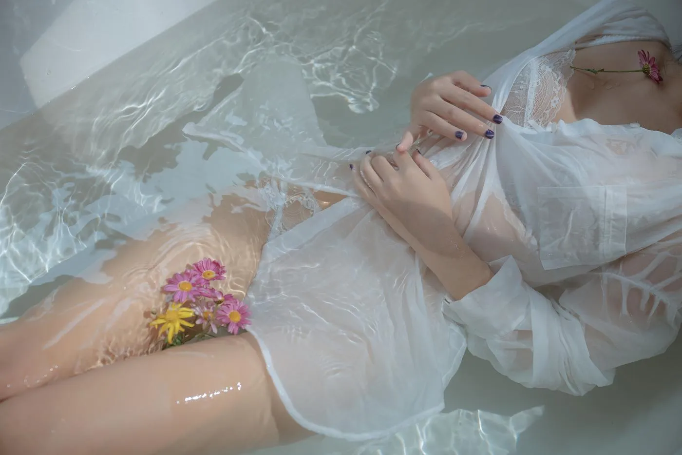 萌芽儿o0 – NO.09 浴缸 [72P]插图6