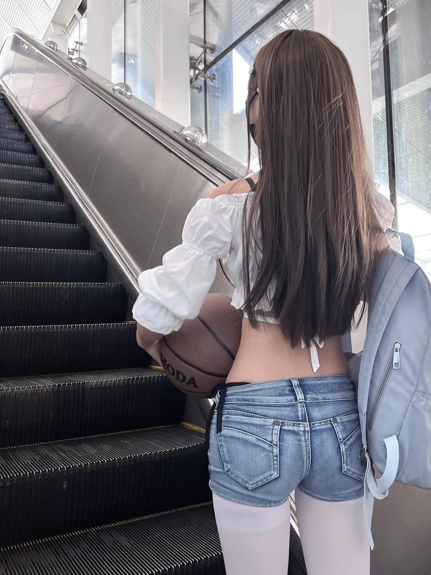 萌芽儿o0 – NO.18 邻家小恶魔 [37P]-自拍插图6