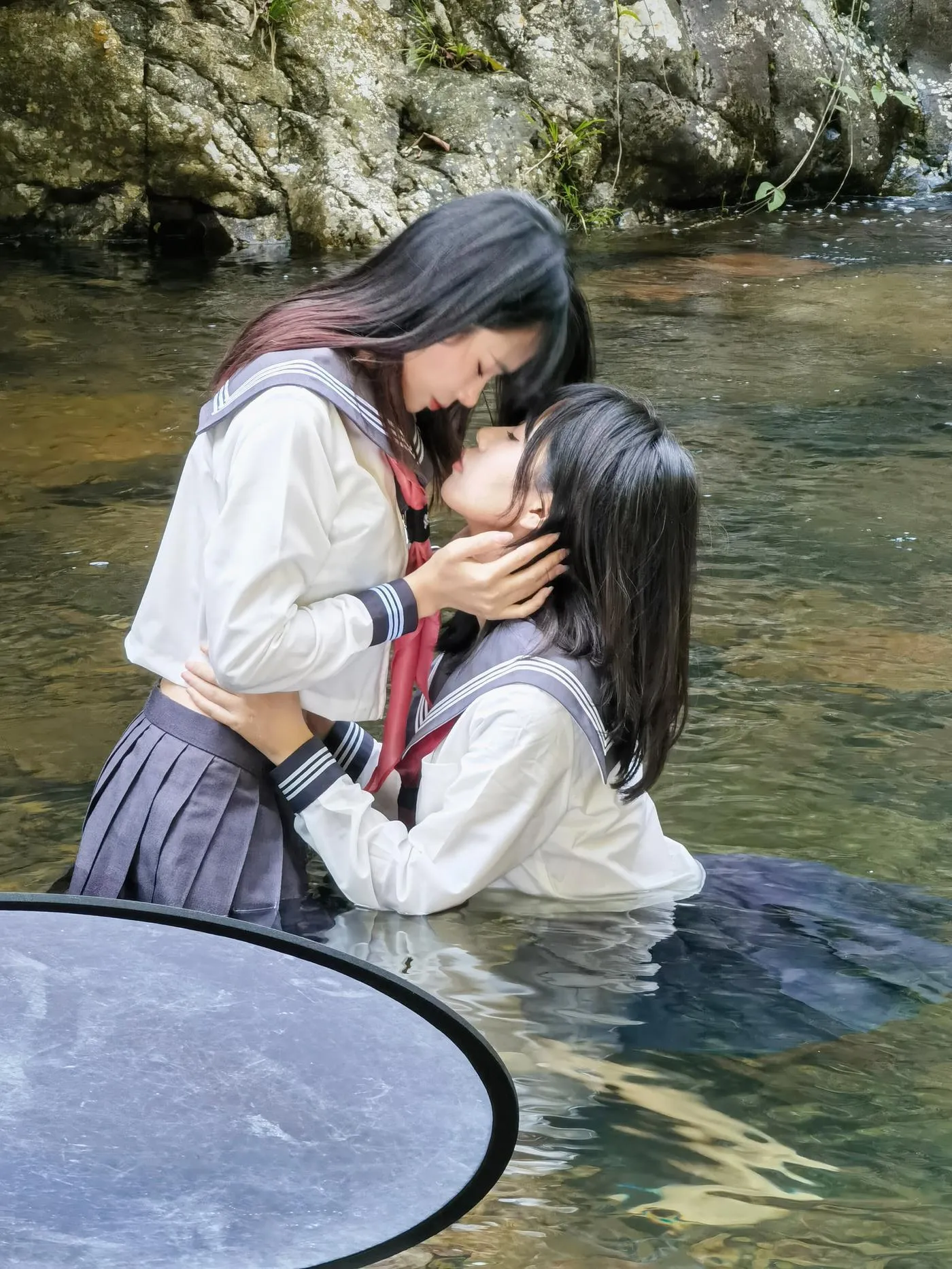 萌芽儿o0 – NO.20 百合竞技泳衣-自拍 [14P]插图2