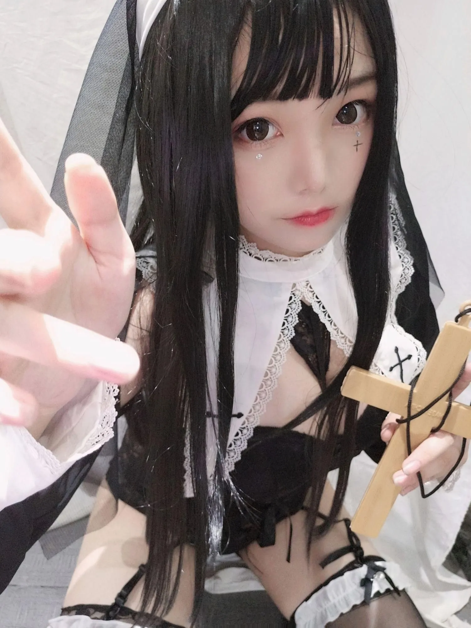 蜜汁猫裘 NO.006 修女 [25P]插图9
