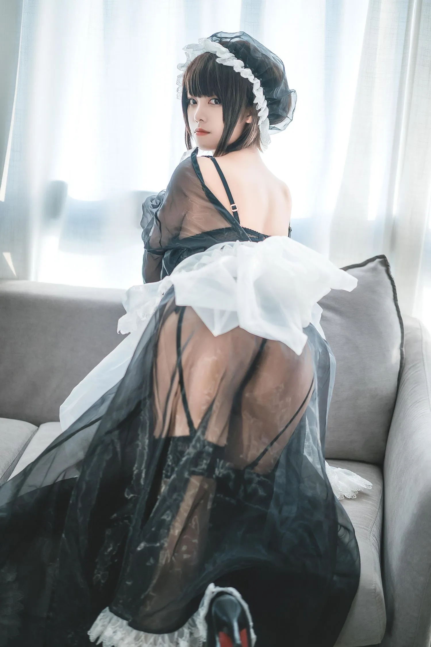 蜜汁猫裘 NO.021 透明女仆 [30P]插图7