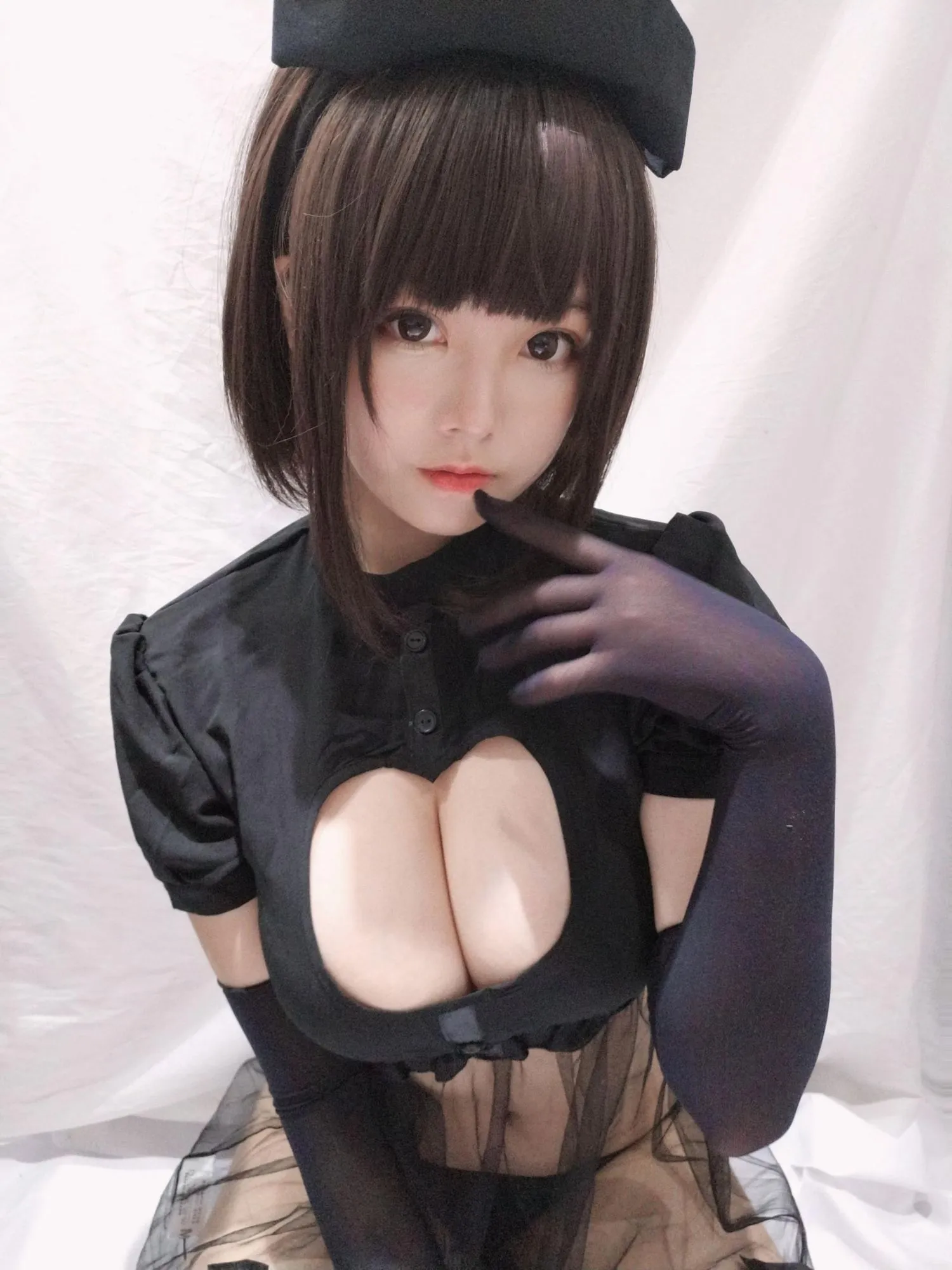 蜜汁猫裘 NO.022 兔子护士 [30P]插图1