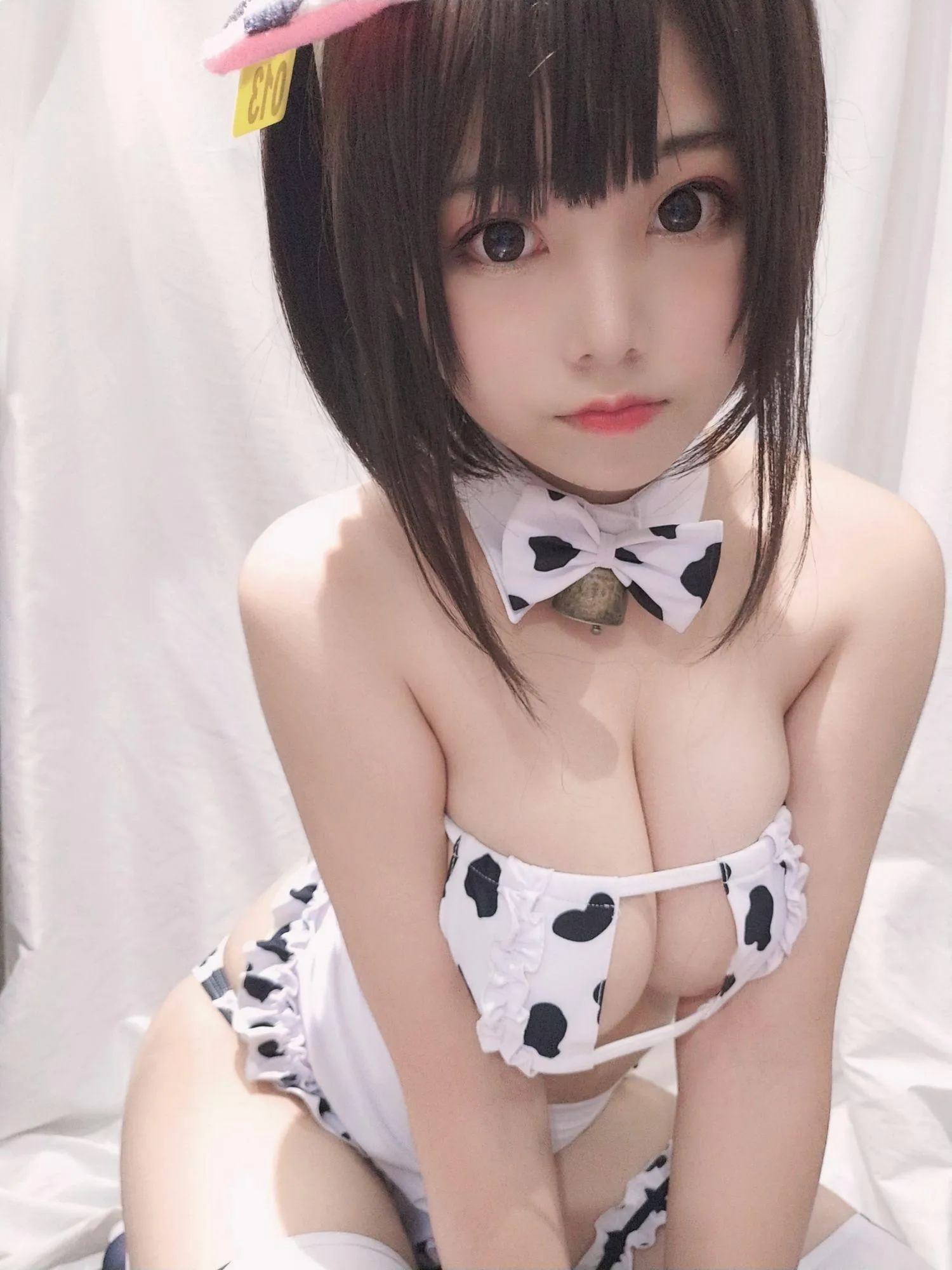 蜜汁猫裘 NO.025 小奶牛自拍版女仆 [20P]插图5
