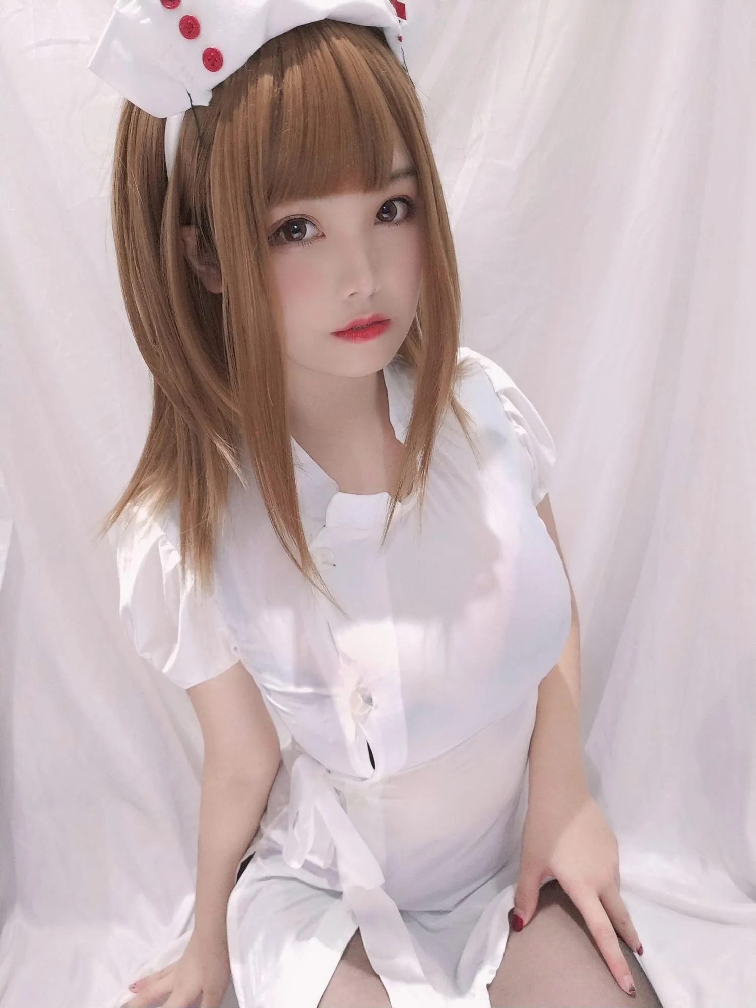 蜜汁猫裘 NO.037 小护士 [41P]插图