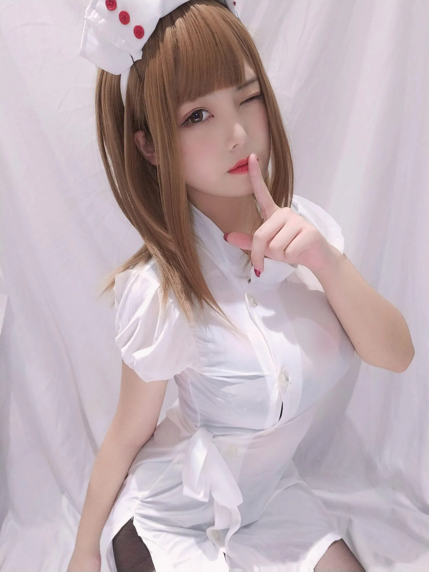 蜜汁猫裘 NO.037 小护士 [41P]插图5