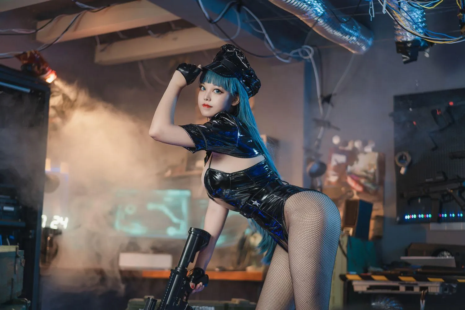 蜜汁猫裘 NO.057 女警2 [51P]插图3