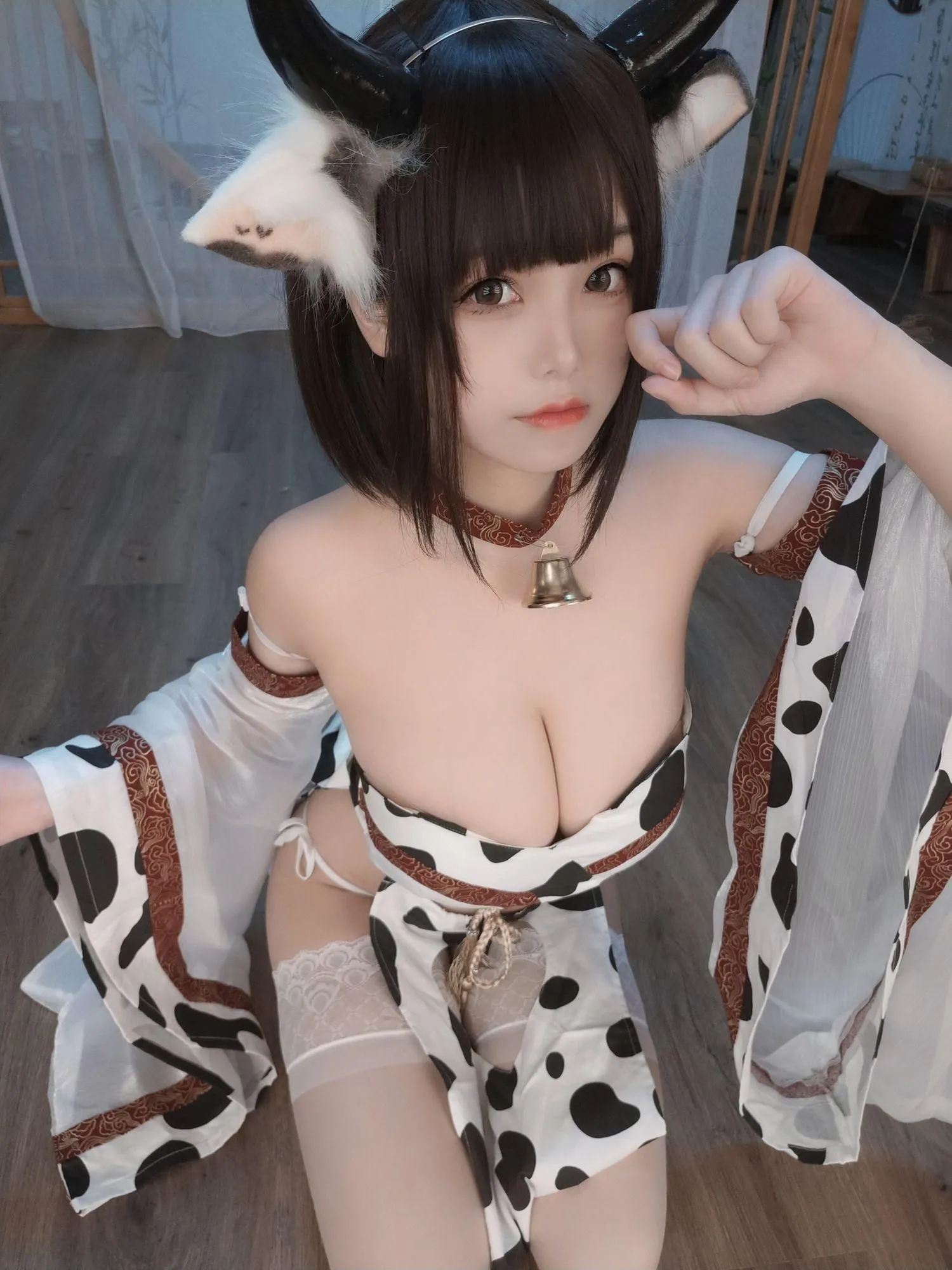 蜜汁猫裘 NO.064 奶牛 [34P]插图