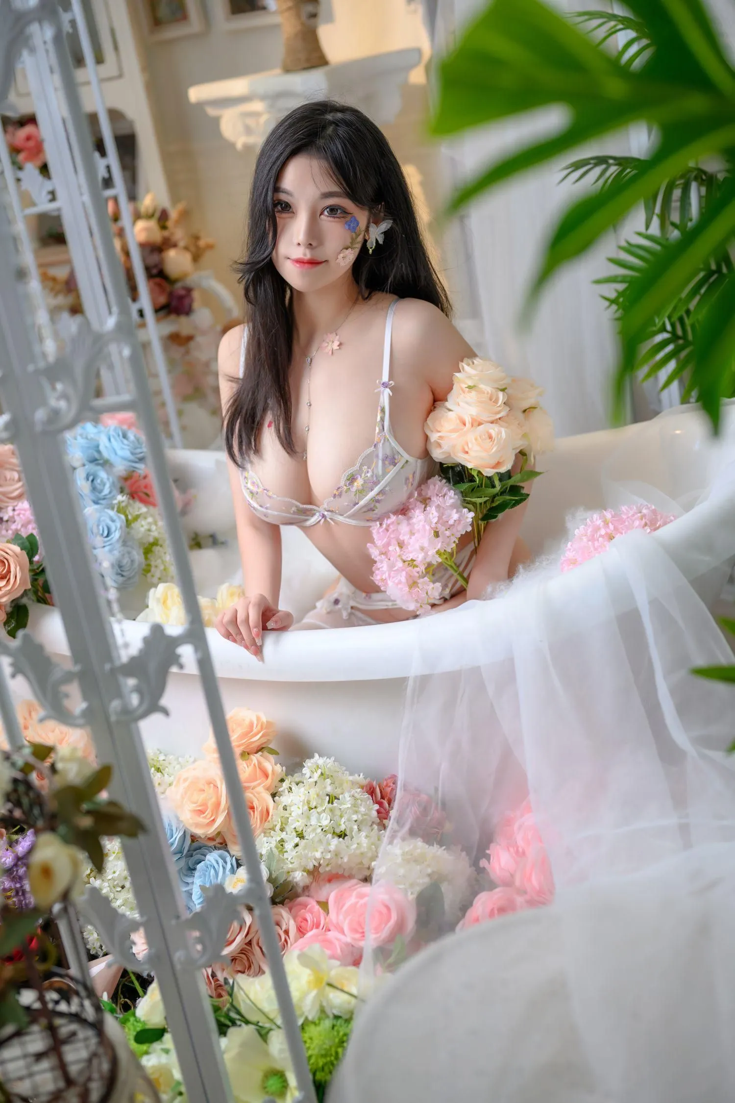 蜜汁猫裘 NO.084 花房少女 [60P]插图1