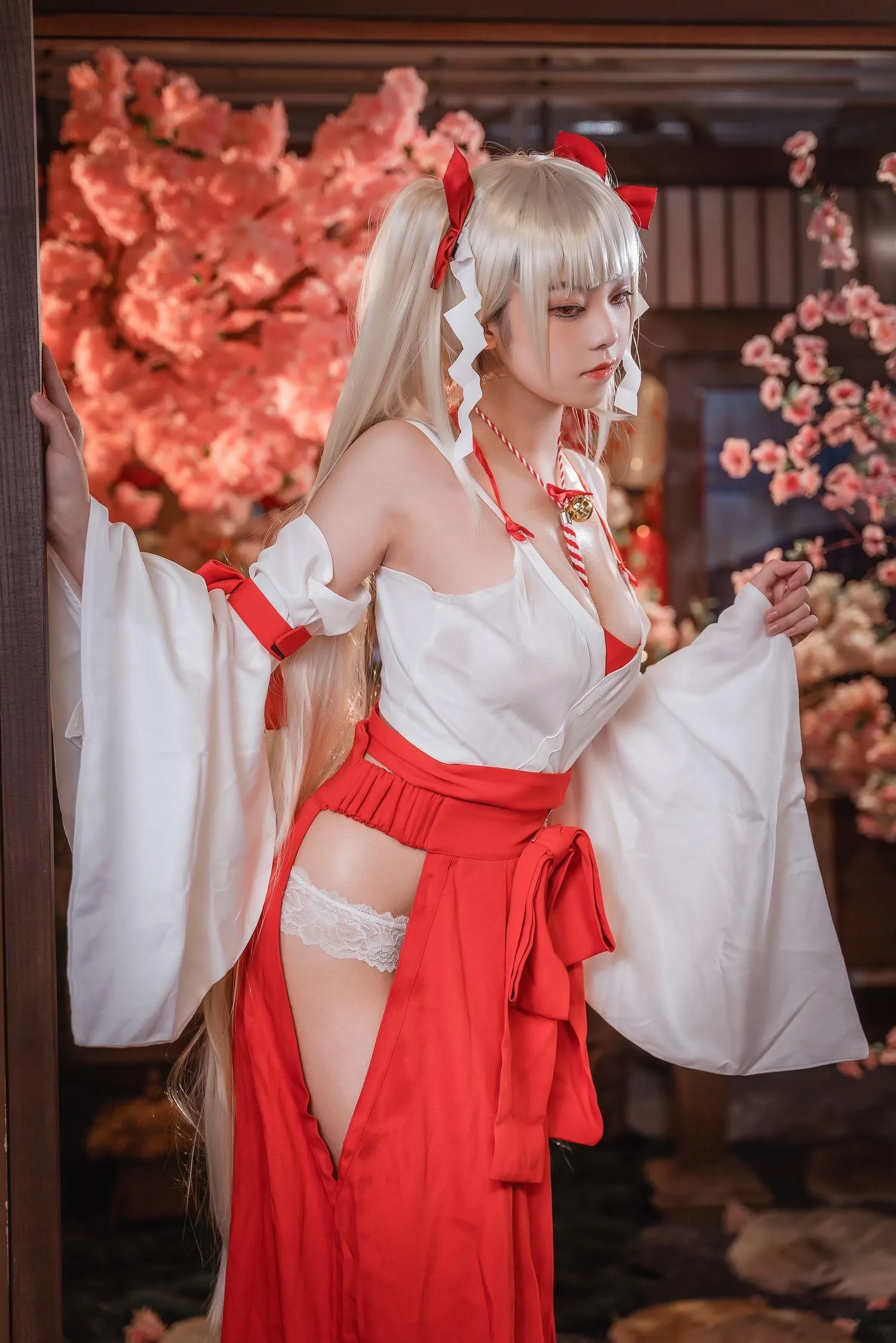 蜜汁猫裘 NO.085 可畏巫女 [50P]插图1