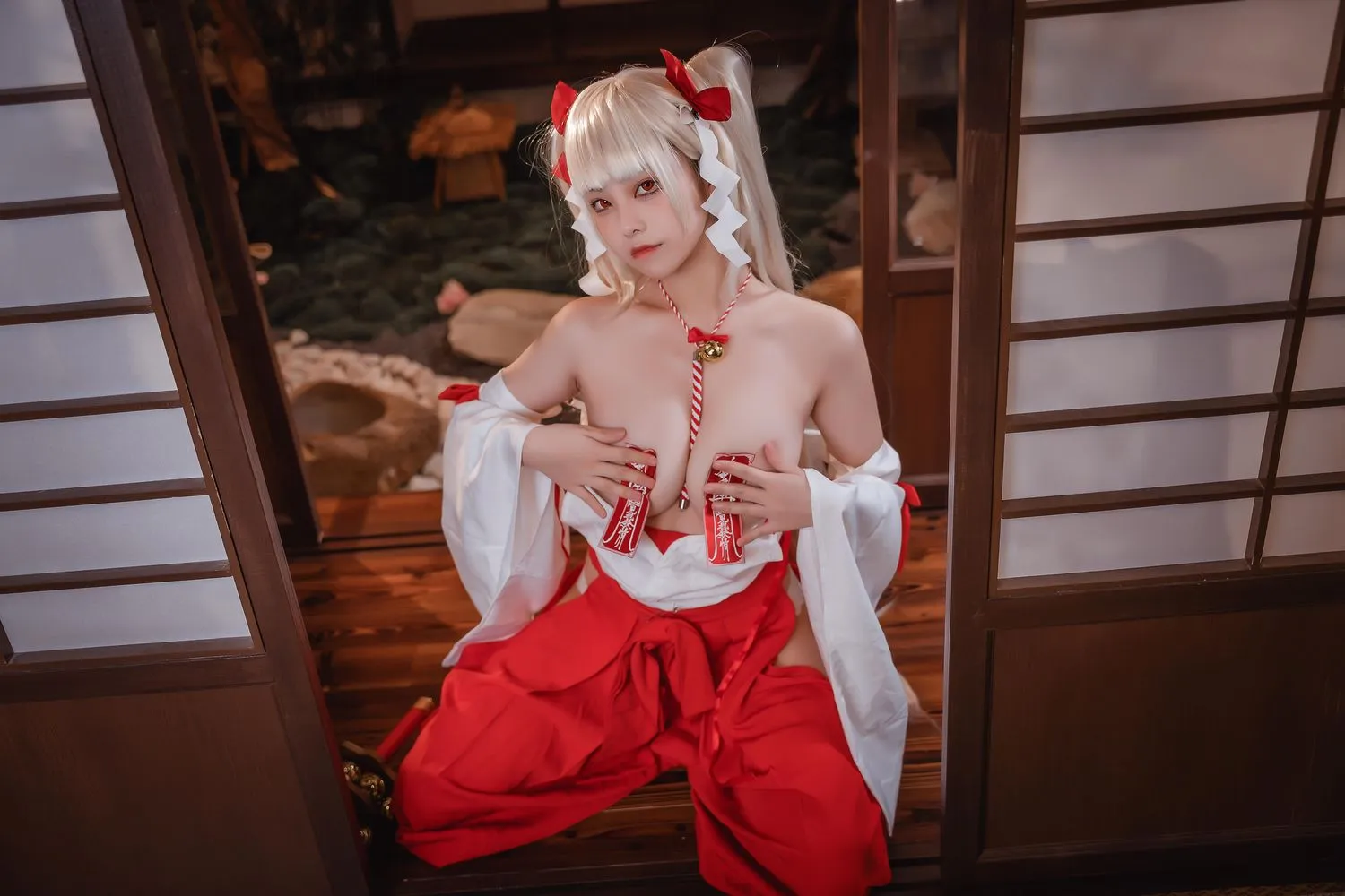 蜜汁猫裘 NO.085 可畏巫女 [50P]插图8