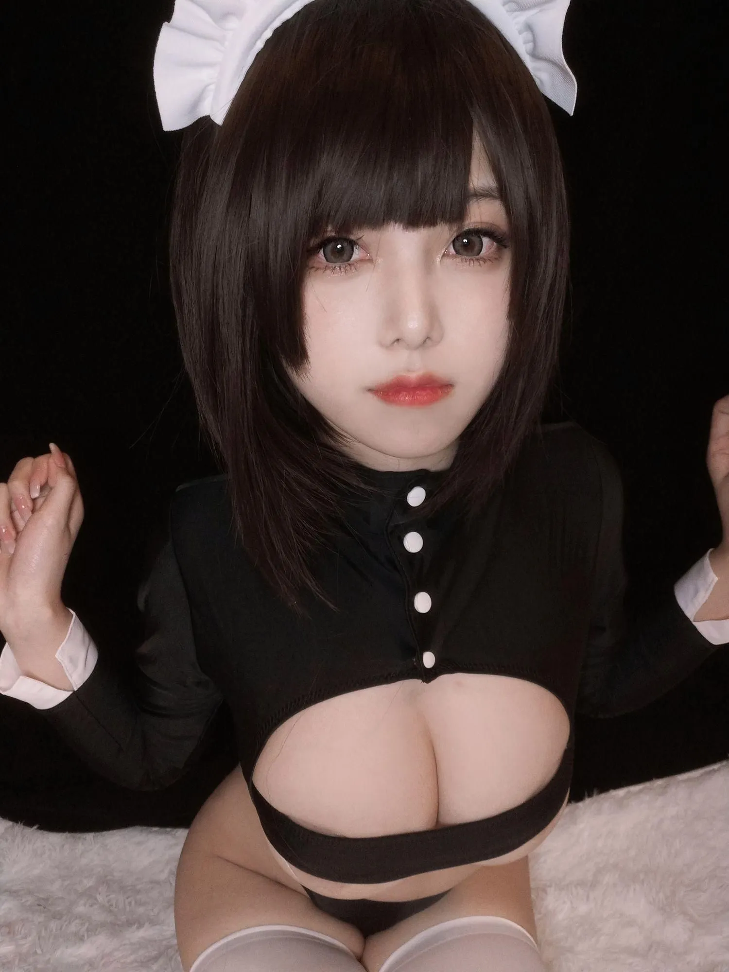 蜜汁猫裘 NO.088 歪萌高叉女仆自拍 [25P]插图3