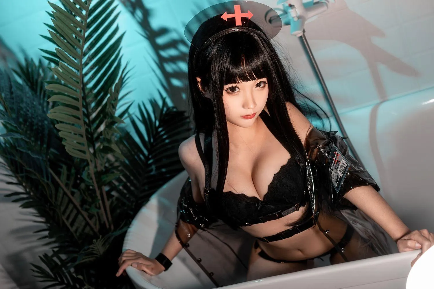 蠢沫沫 NO.114 胶衣护士 黑 [40P]插图1