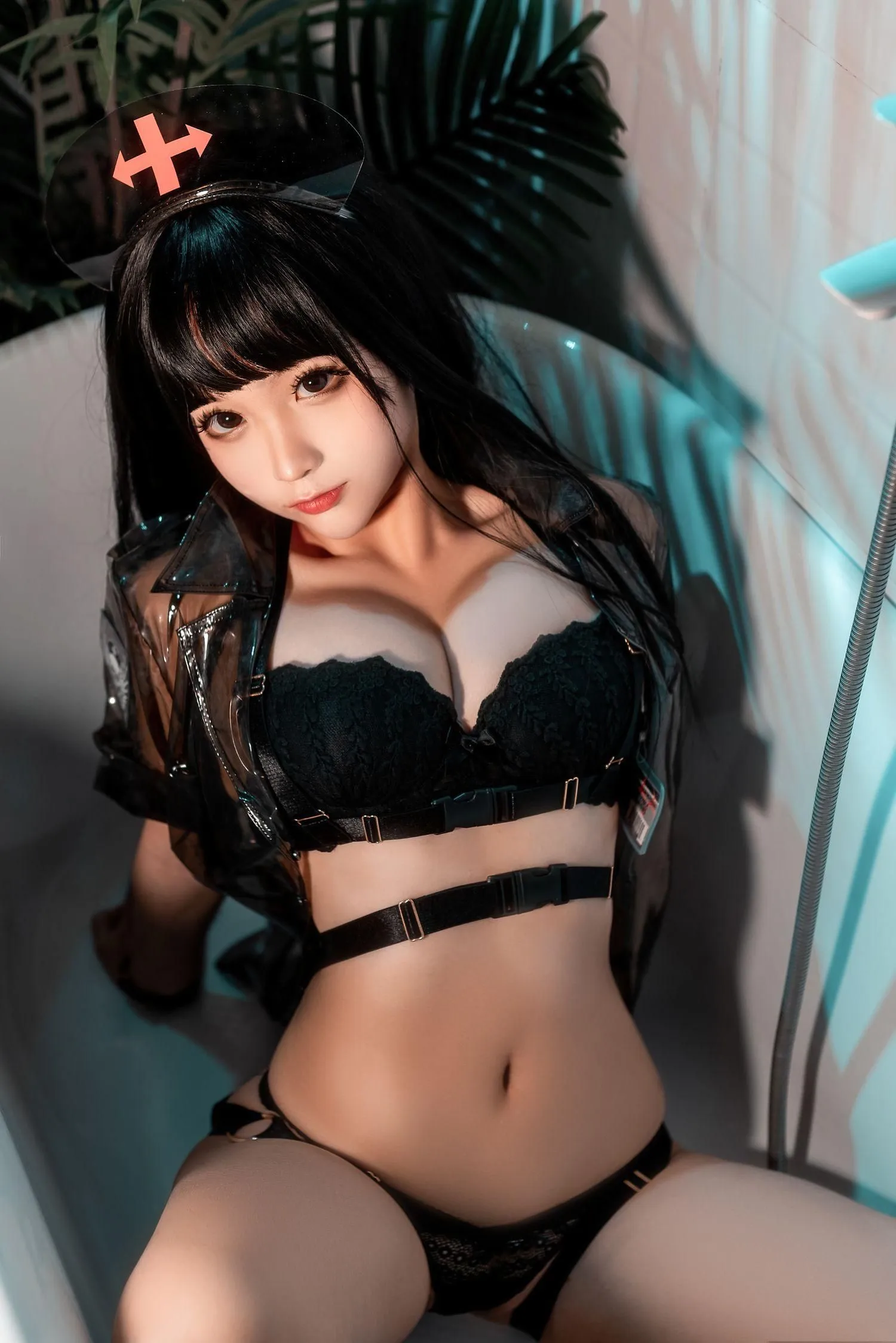 蠢沫沫 NO.114 胶衣护士 黑 [40P]插图2