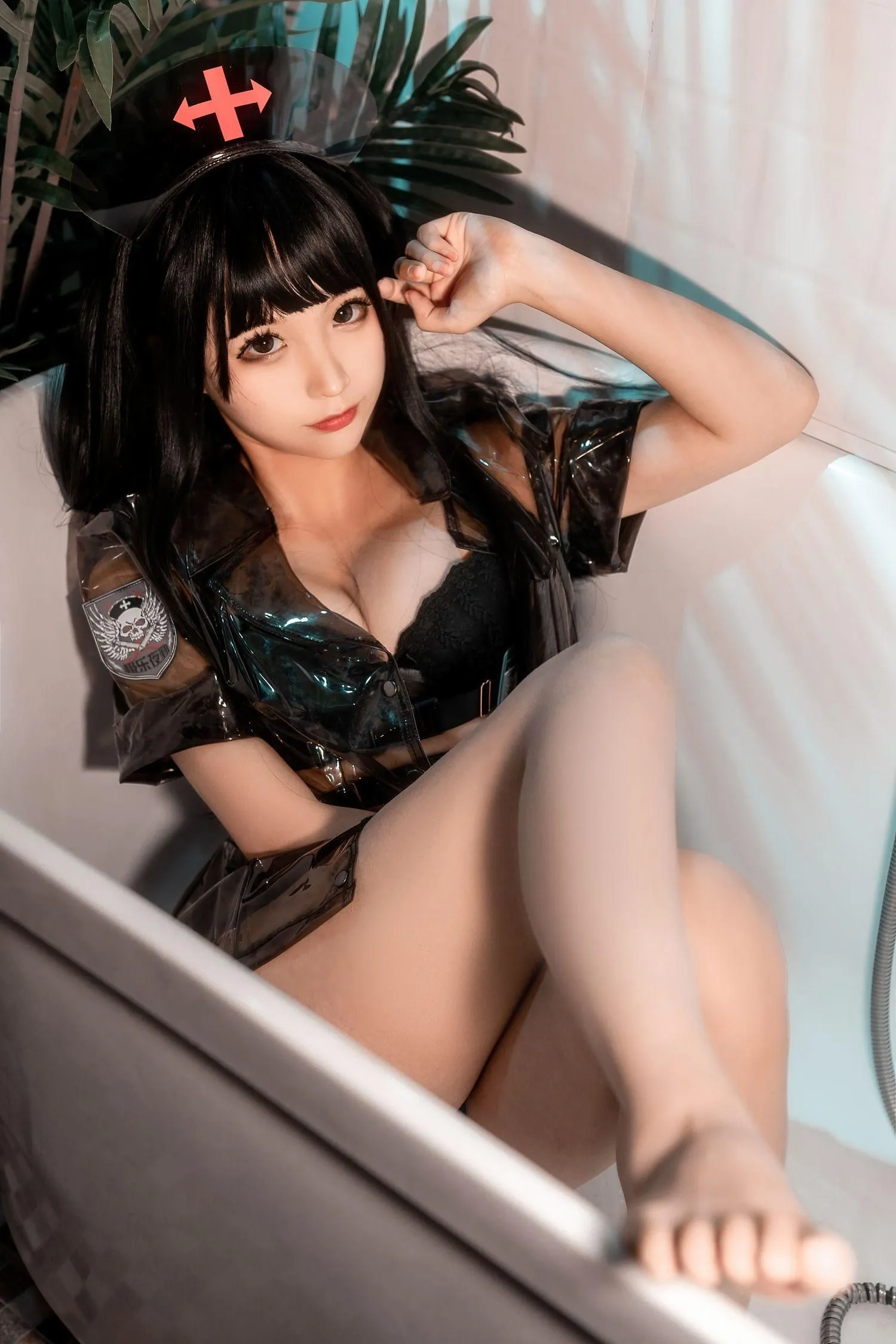 蠢沫沫 NO.114 胶衣护士 黑 [40P]插图1