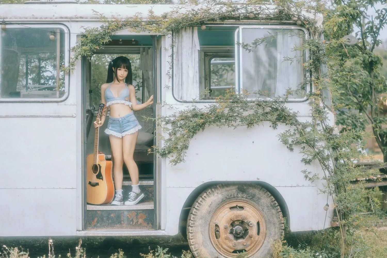 蠢沫沫 NO.185 大巴车 [130P]插图2