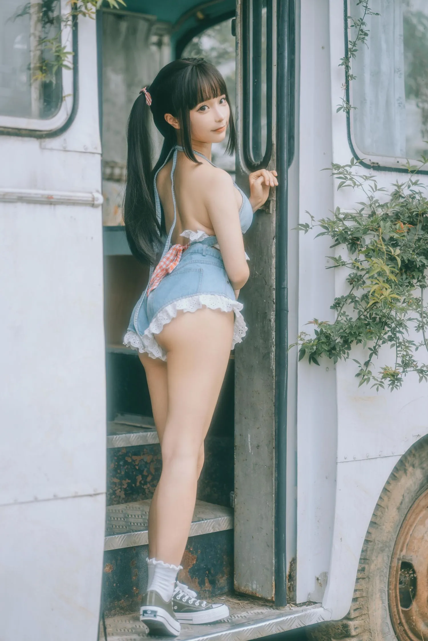蠢沫沫 NO.185 大巴车 [130P]插图5