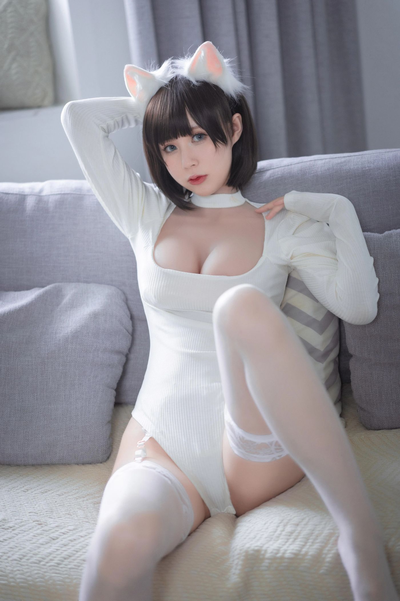 西园寺南歌 – NO.06 白猫白色连体衣 [30P]插图1