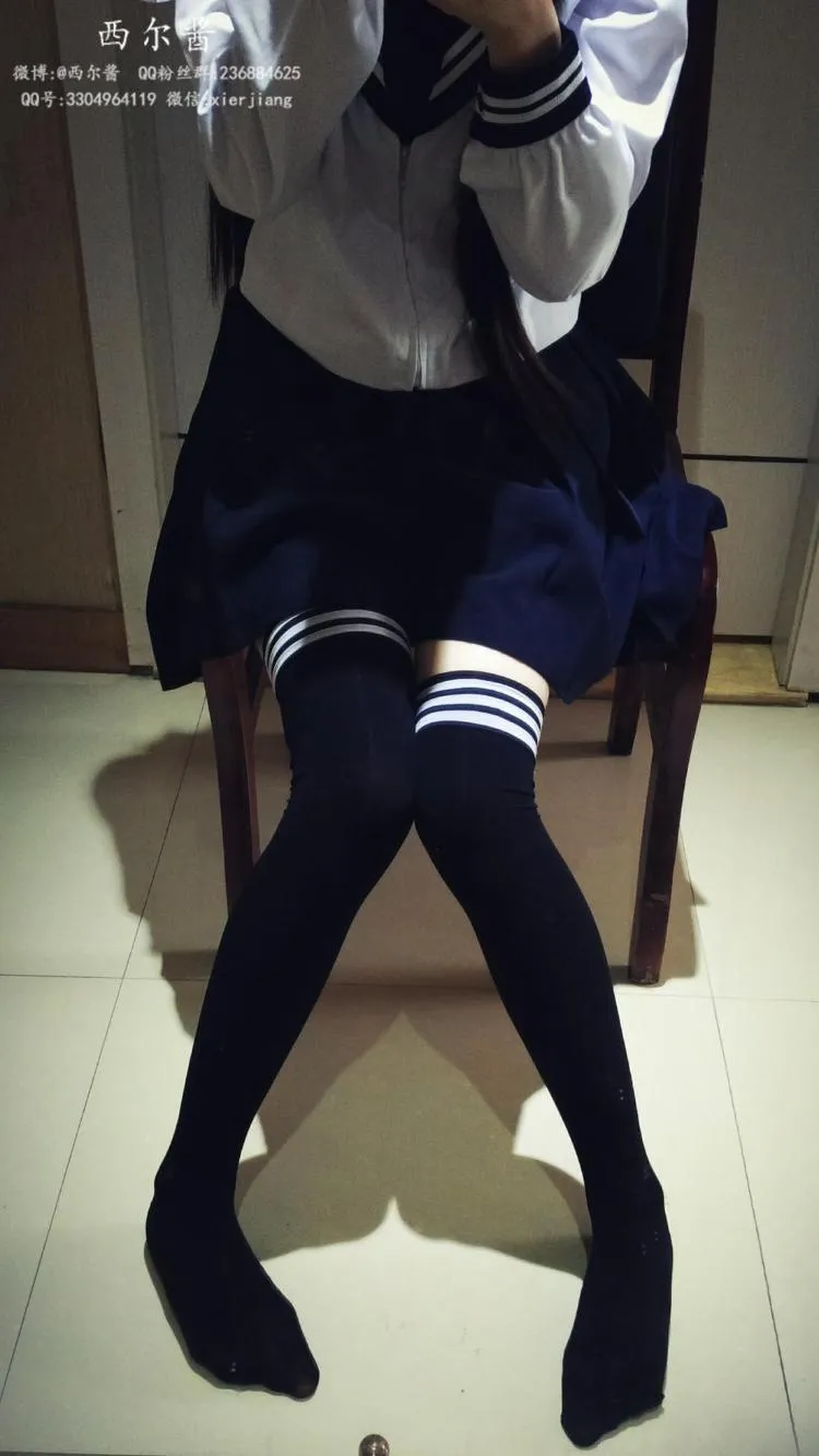 西尔酱 – NO.07 黑丝校服 [45P]插图