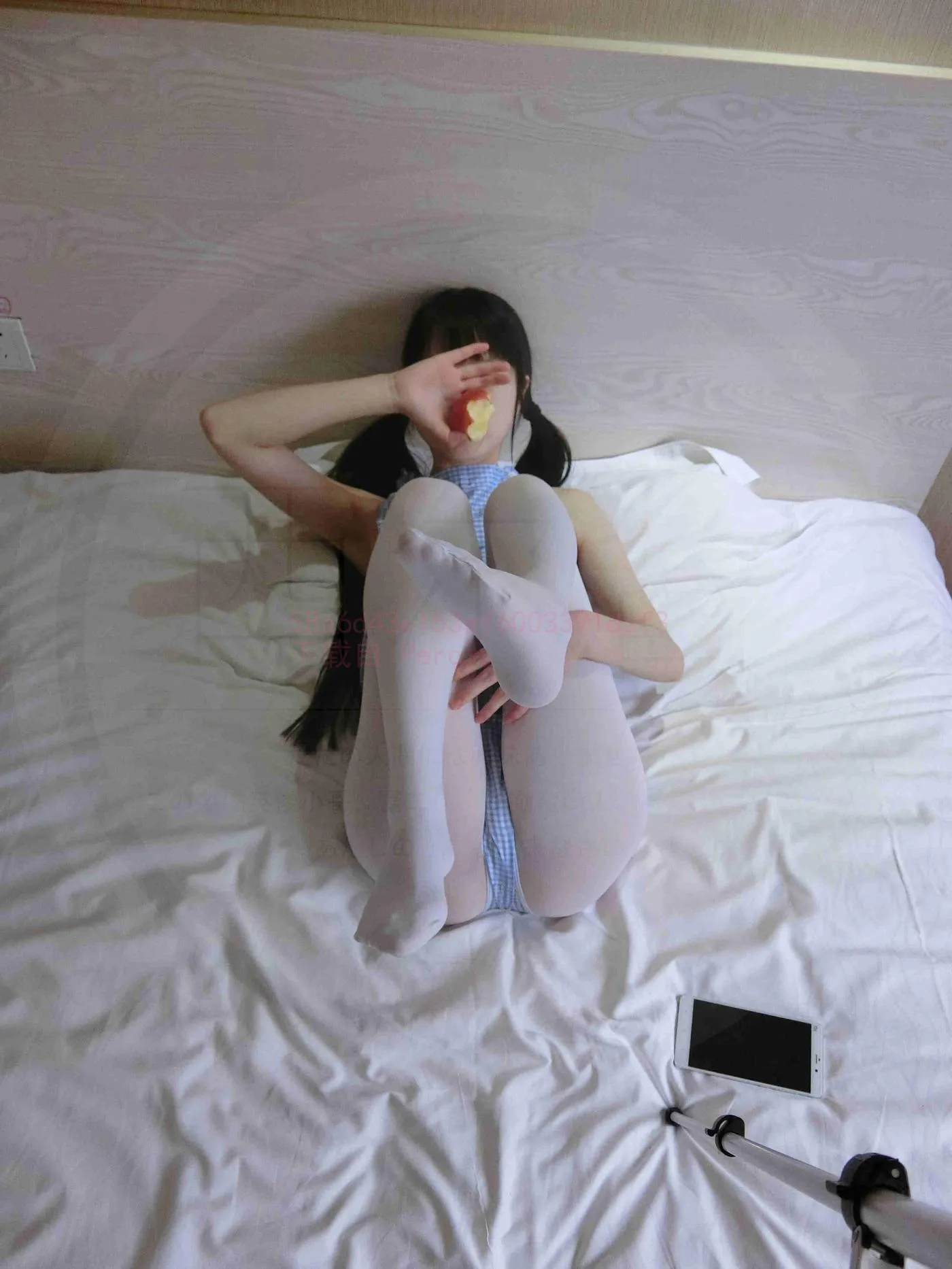 西尔酱 – NO.10 蓝白围裙 [45P]插图1