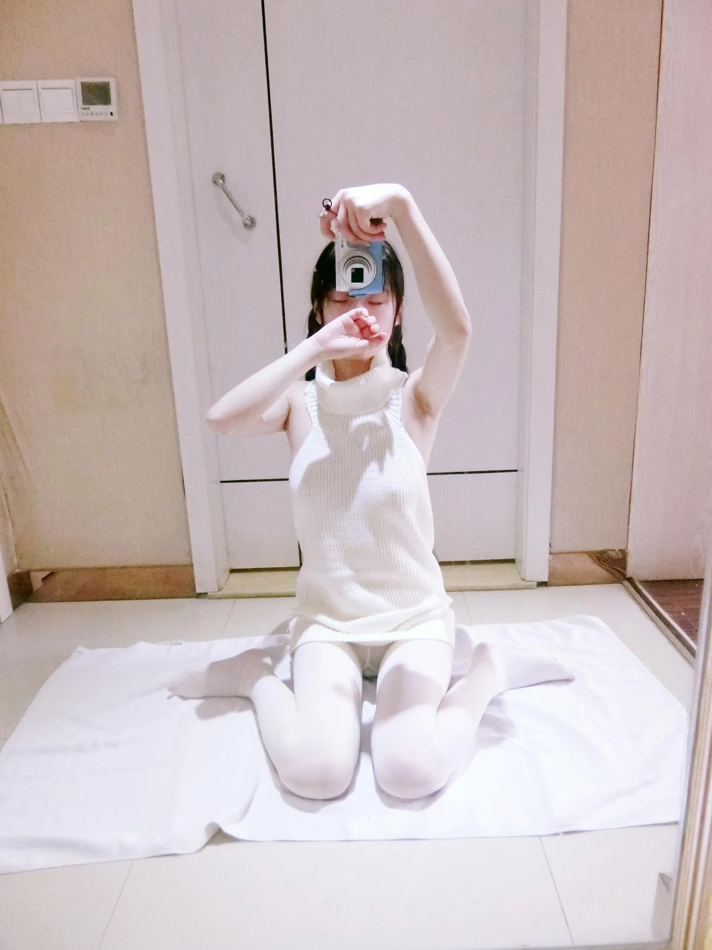 西尔酱 – NO.19 露背毛衣 [77P]插图8